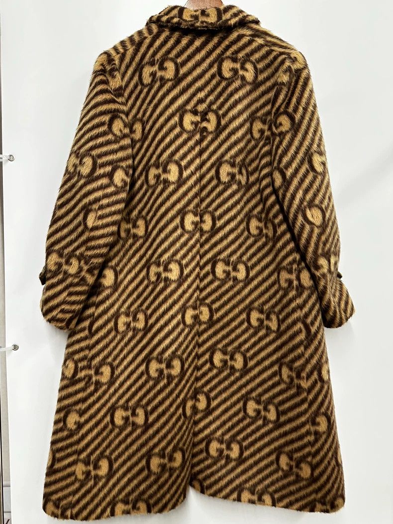 Gucci Gucci Full-print coat Size M / US 6-8 / IT 42-44 - 2 Thumbnail