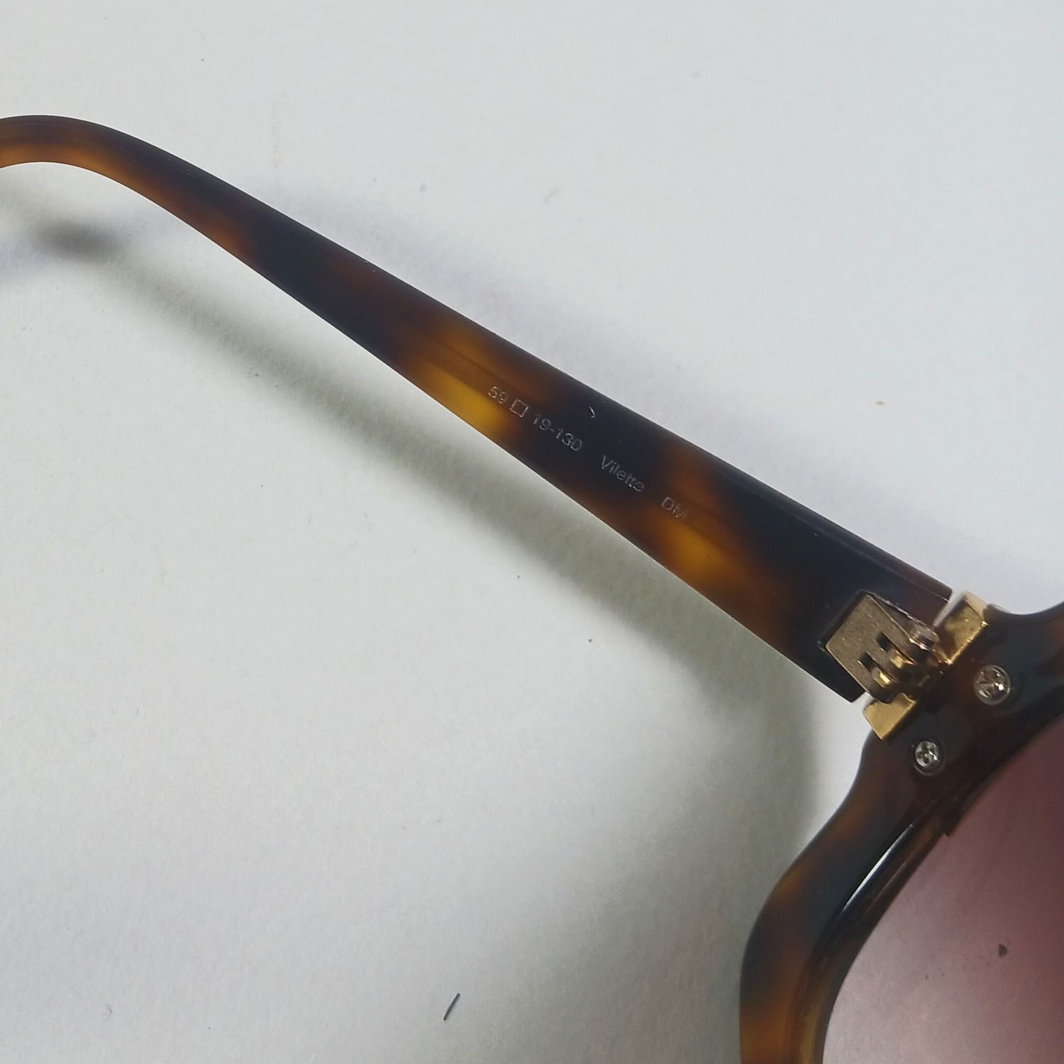 Oliver Peoples Oliver Peoples Vilette Tortoise Brown/Gold Sunglasses w/Case Size ONE SIZE - 12 Thumbnail