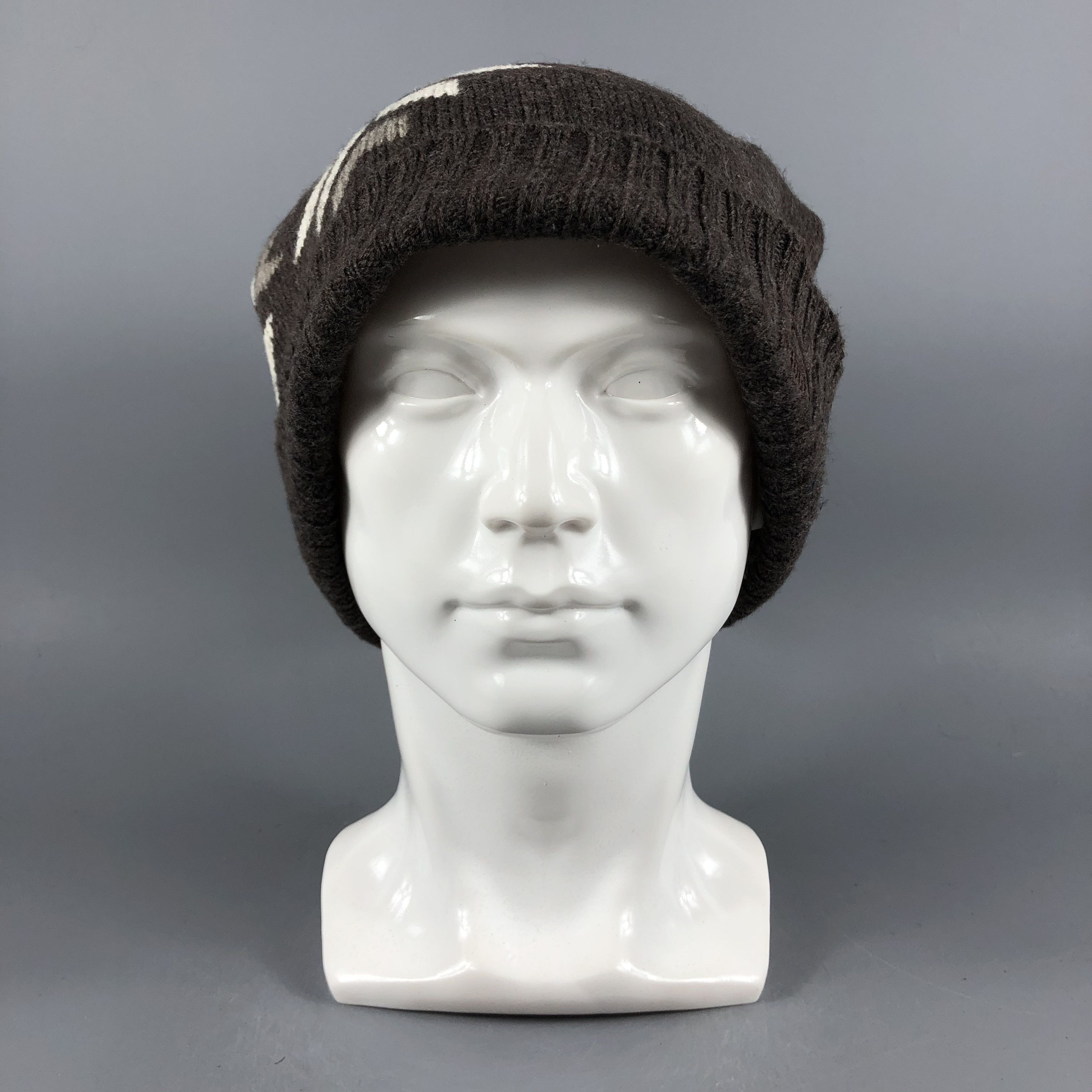Puma × Vintage Puma Bobble Beanie Snow Hat Snow Cap -D1053 Size ONE SIZE - 1 Thumbnail