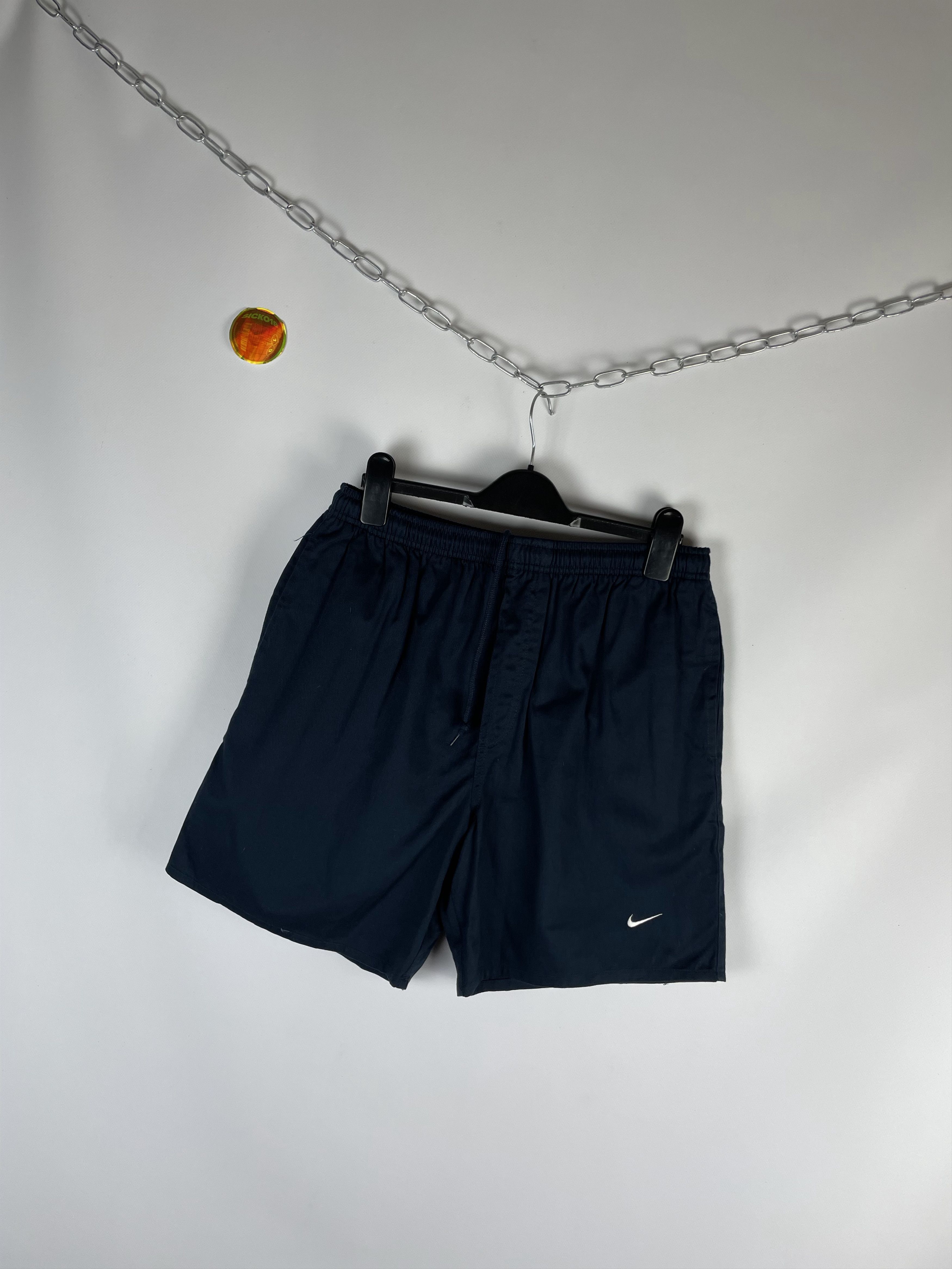 Nike Mens Vintage Nike Shorts Y2k Size US 32 / EU 48 - 2 Thumbnail