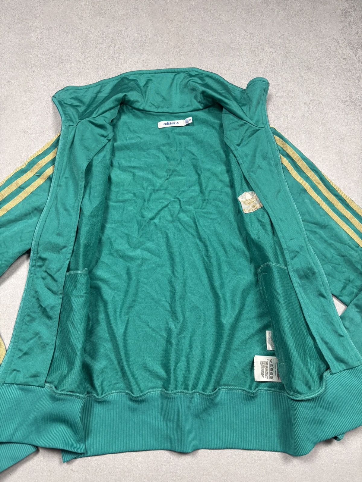 Adidas Vintage Adidas Originals Green Trefoil Track Jacket Size 36 Size XS / US 0-2 / IT 36-38 - 19 Thumbnail
