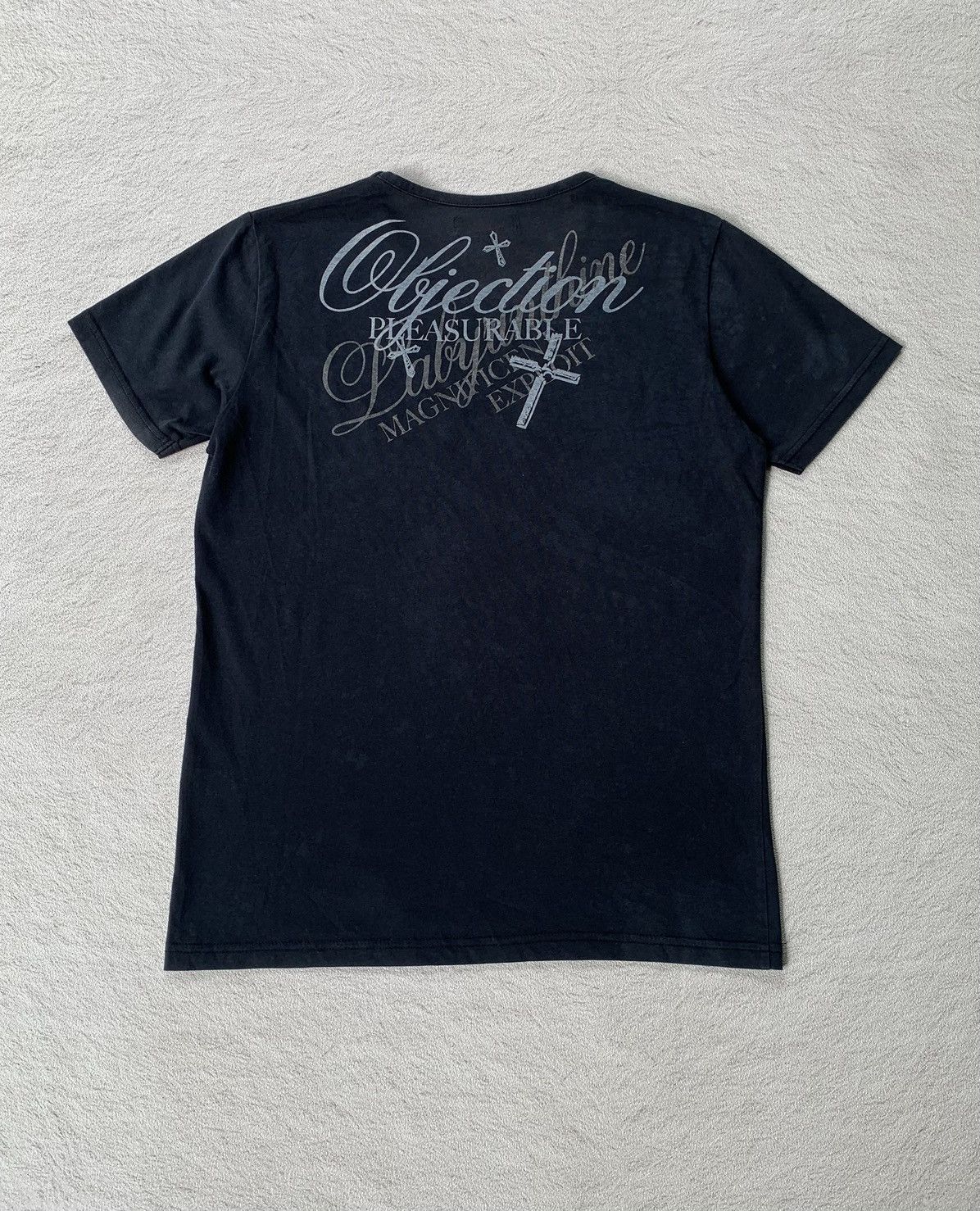 14th Addiction 2000s Sorridere Cross V-neck Tshirt Size US L / EU 52-54 / 3 - 2 Thumbnail