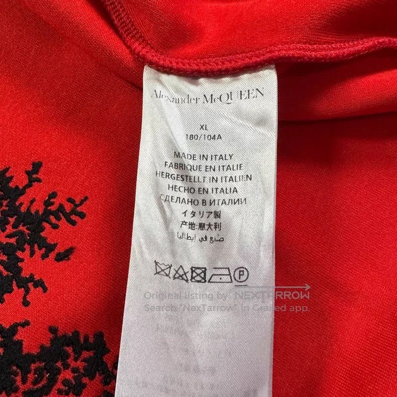 Alexander McQueen Alexander Mcqueen Red skull on the chest, letter print on Size US XL / EU 56 / 4 - 6 Thumbnail