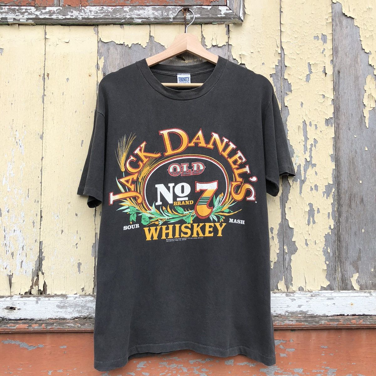 Vintage Vintage 90s Sunfaded Jack Daniel’s Whiskey OLD Tshirt Size US M / EU 48-50 / 2 - 1 Thumbnail
