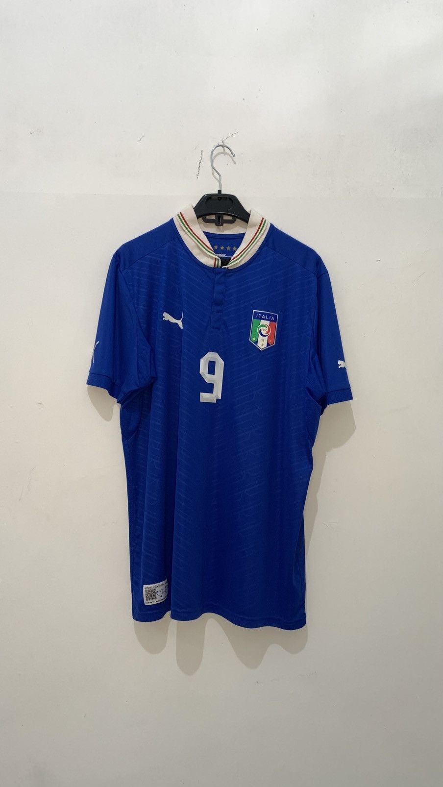 Puma Italy Home 2012 Soccer Jersey Vintage Size US XL / EU 56 / 4 - 1 Thumbnail