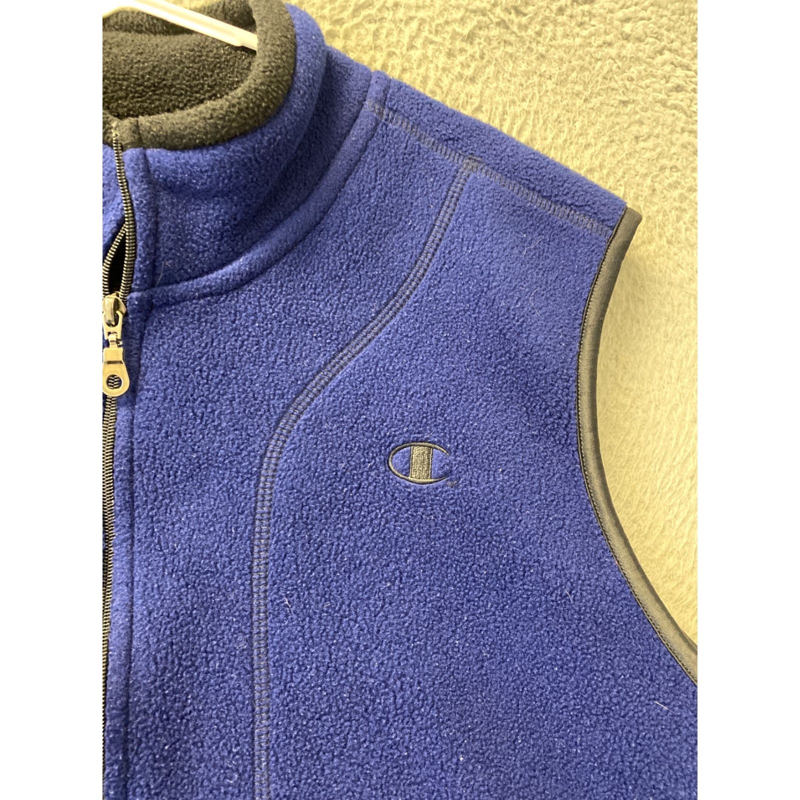 Champion VINTAGE Champion Vest Full Zip Fleece Outdoors Blue Men’s Size S Adults Unisex Pockets 90s 2000s Y2K Size US S / EU 44-46 / 1 - 2 Thumbnail