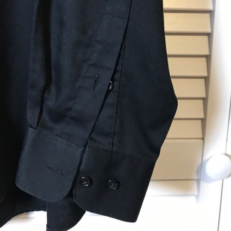 Van Heusen Van Heusen Black Collared Long-Sleeve Men Shirt XXL (34-35) Size US XXL / EU 58 / 5 - 8 Thumbnail