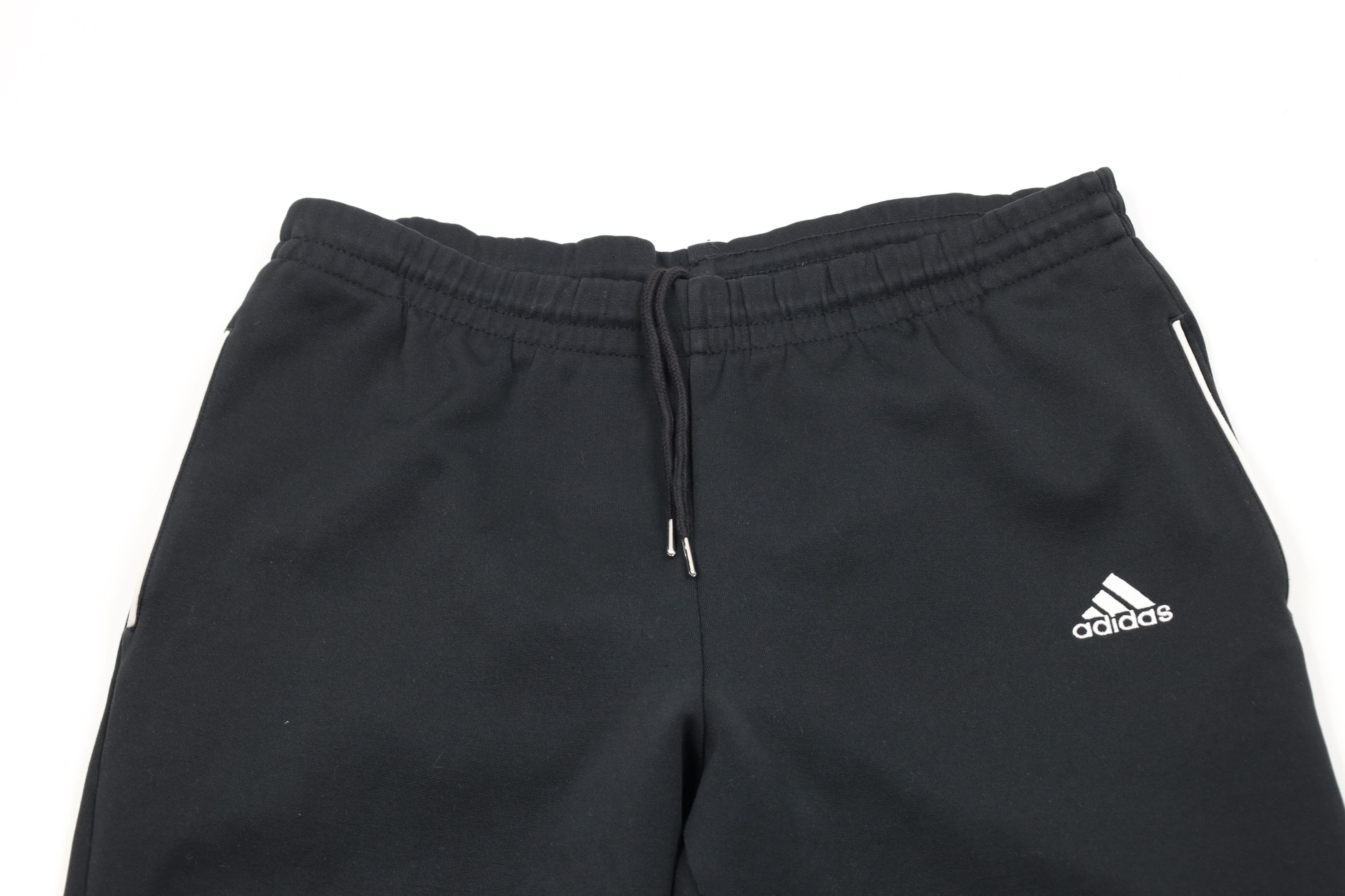 Adidas × Vintage Vintage 90s Adidas Tapered Leg Warm Up Soccer Pants Black Size US 32 / EU 48 - 2 Thumbnail