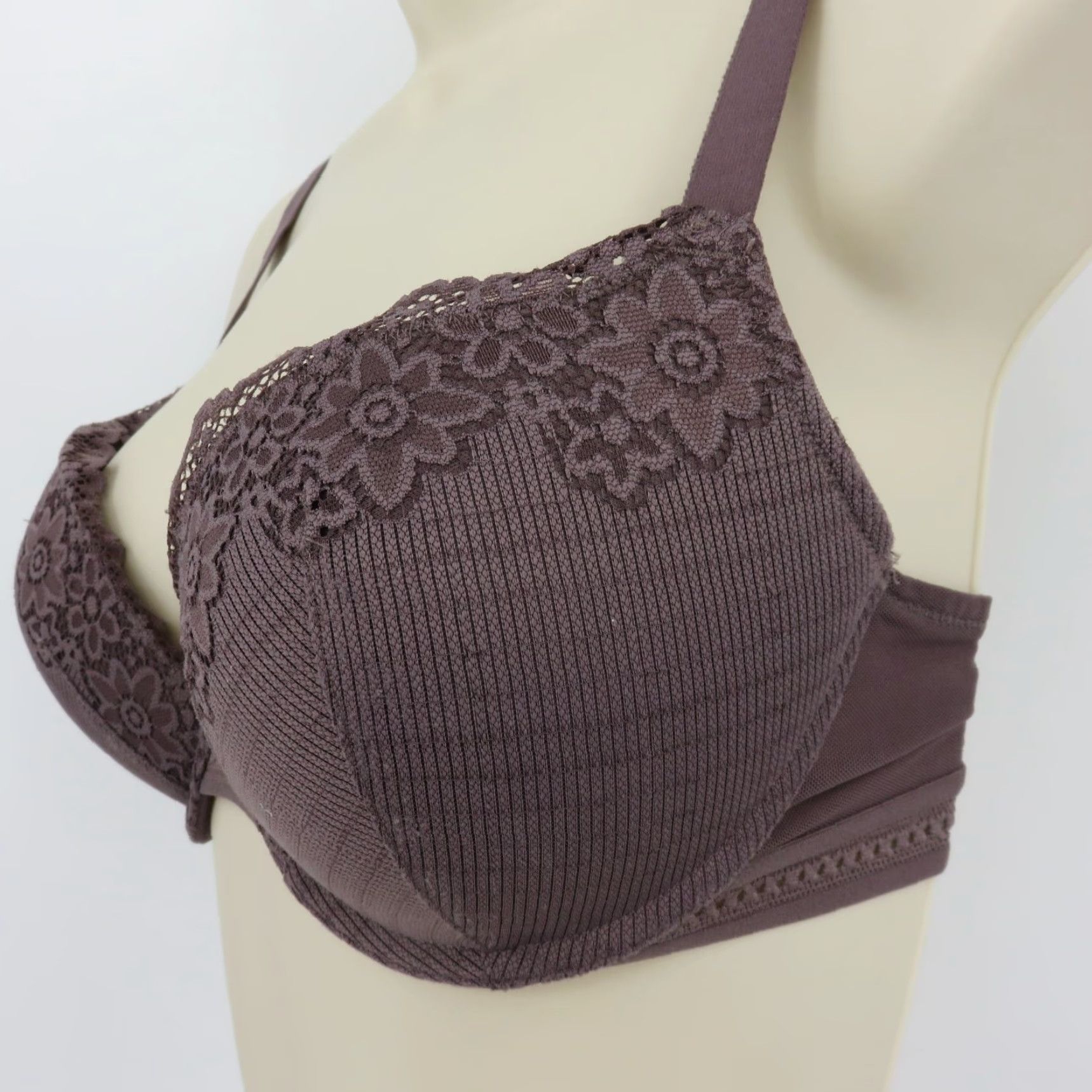 Vintage Adore Me Bra 36C Purple Push Up Underwire Padded Lace Size ONE SIZE - 4 Thumbnail