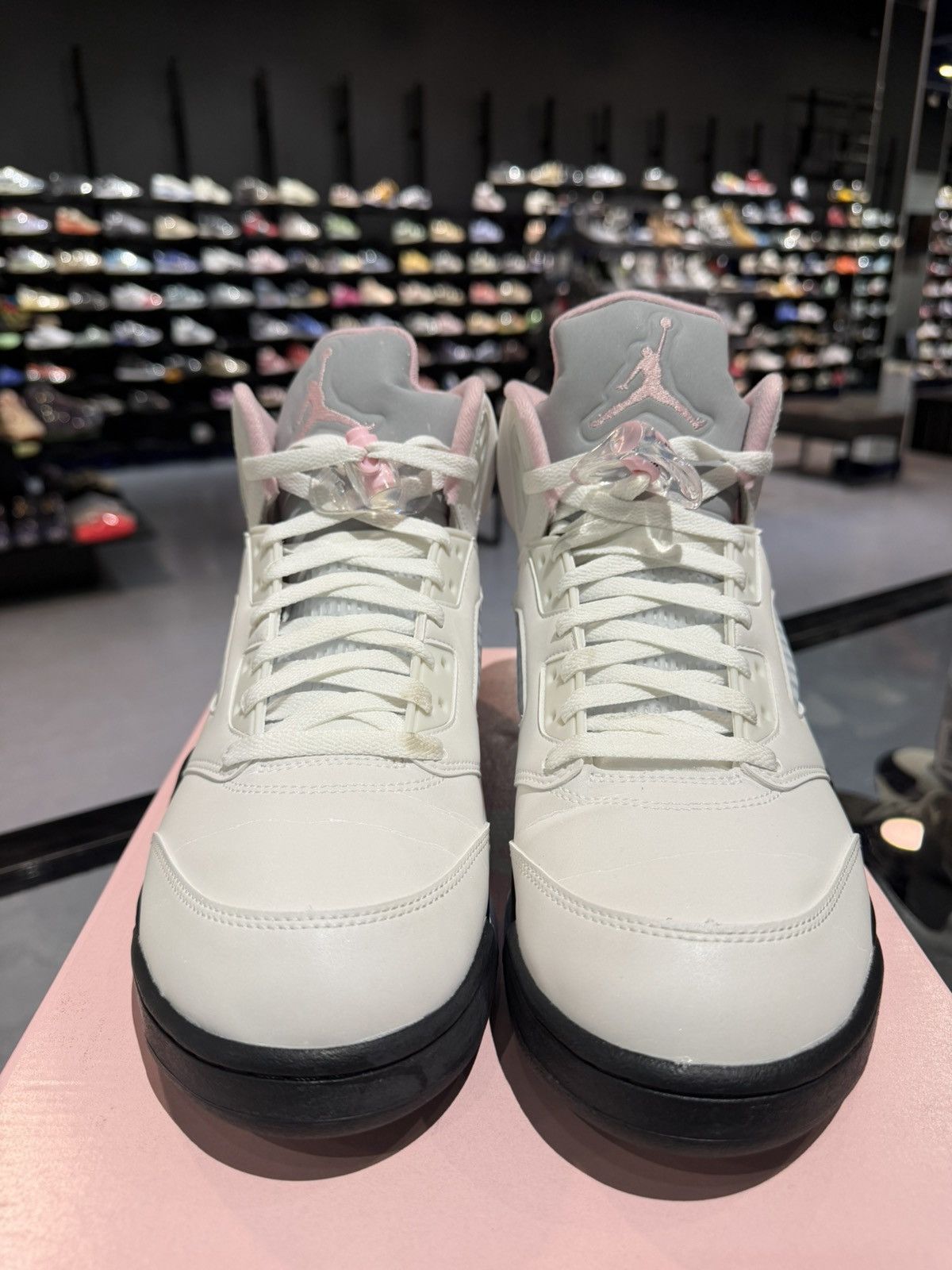 Jordan Brand Size 11.5 - Jordan 5 Medium Soft Pink Size US 11.5 / EU 44-45 - 2 Thumbnail