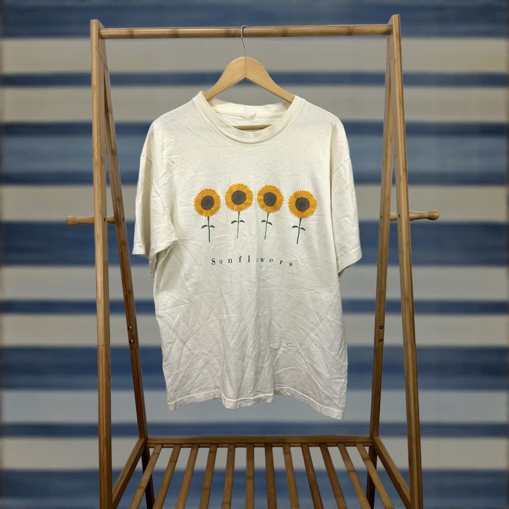 Sunflower VINTAGE 90s Yellow Sunflower Art Flower Flowy Oversized Cotton T-Shirt XL Mens Size US XL / EU 56 / 4 - 1 Thumbnail
