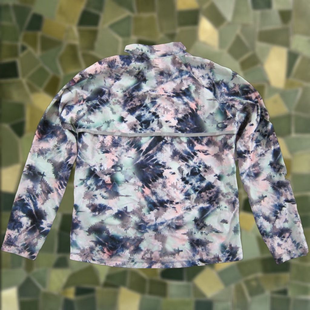 Under Armour Under Armour Pink Purple Blue Camouflage Run Windbreaker Jacket M Womens Adults HERITAGE? Size M / US 6-8 / IT 42-44 - 1 Thumbnail