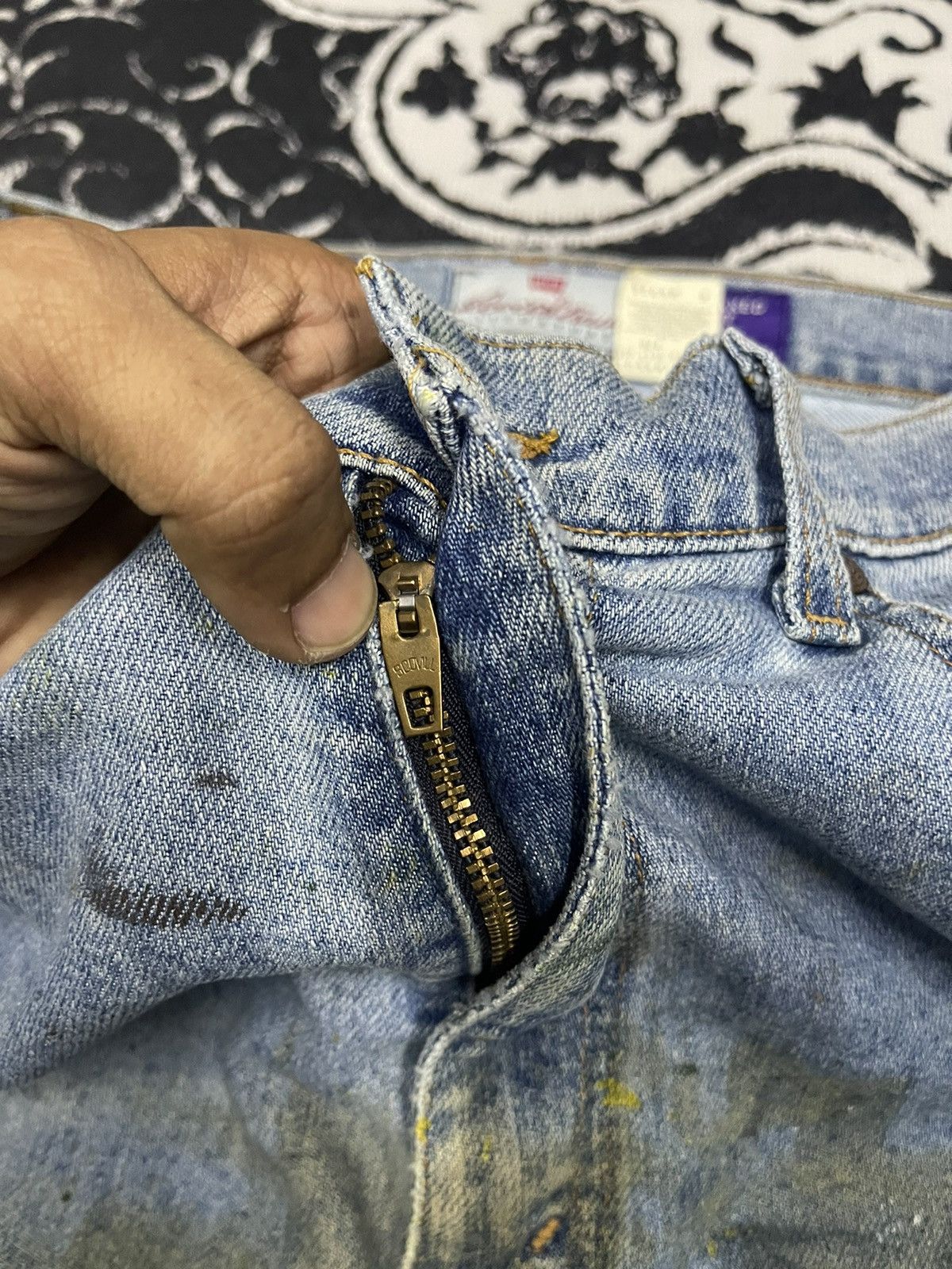 Levi's 90s LEVIS 540 BAGGY JEANS SPLASH PAINT JEANS 34x32 Size US 34 / EU 50 - 9 Thumbnail