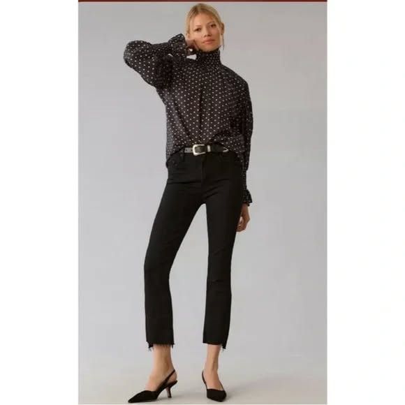 MOTHER Mid-Rise Crop Step Fray Jeans. Size 31