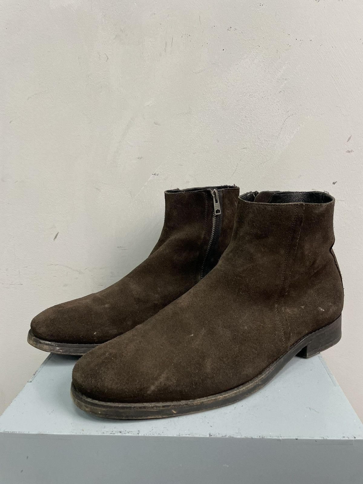 Allsaints All Saints brown ankle boots premium suede classic style Size US 12 / EU 45 - 4 Thumbnail
