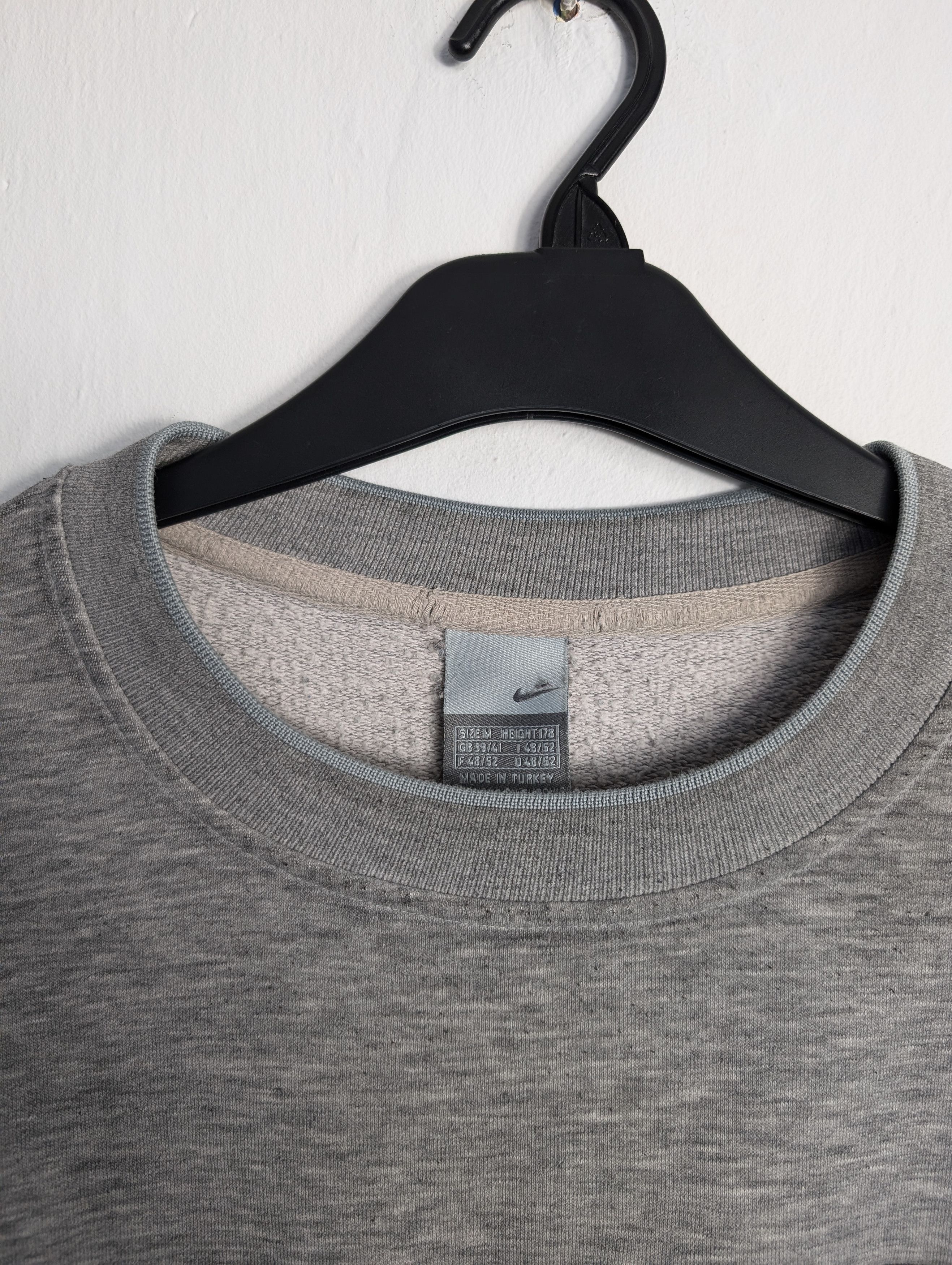 Vintage 00s Grey Nike Crewneck Sweatshirt Spell Out y2k