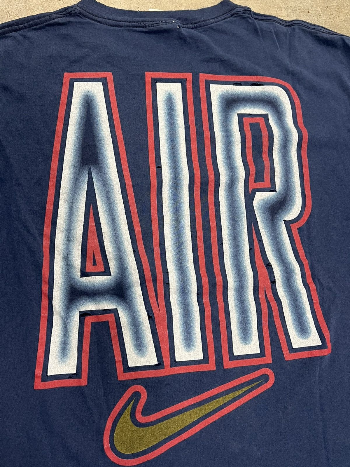 Nike Vintage Nike center swoosh tee Size US L / EU 52-54 / 3 - 4 Thumbnail