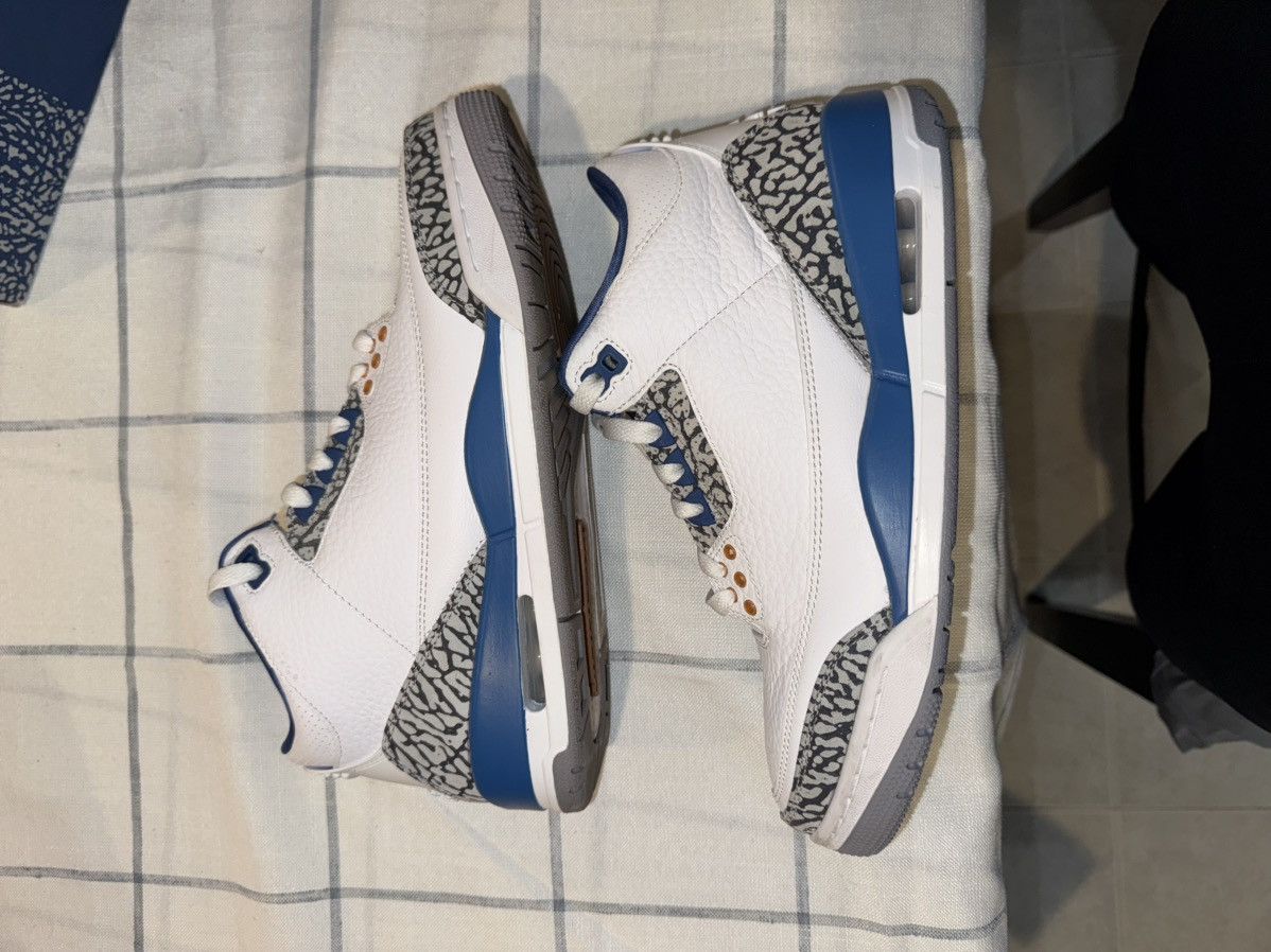 Jordan Brand × Nike Retro 3 - Wizards Size US 8 / EU 41 - 6 Thumbnail