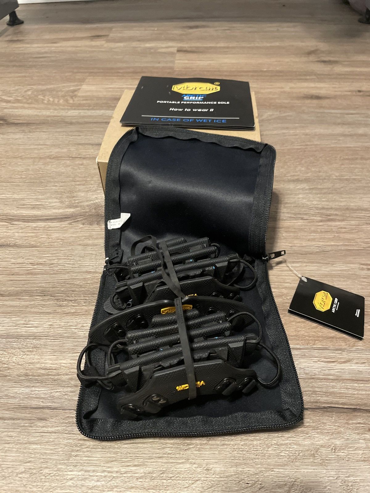 Vibram Arctic Grip Portable Performance Sole Size US 9 / EU 42 - 1 Thumbnail