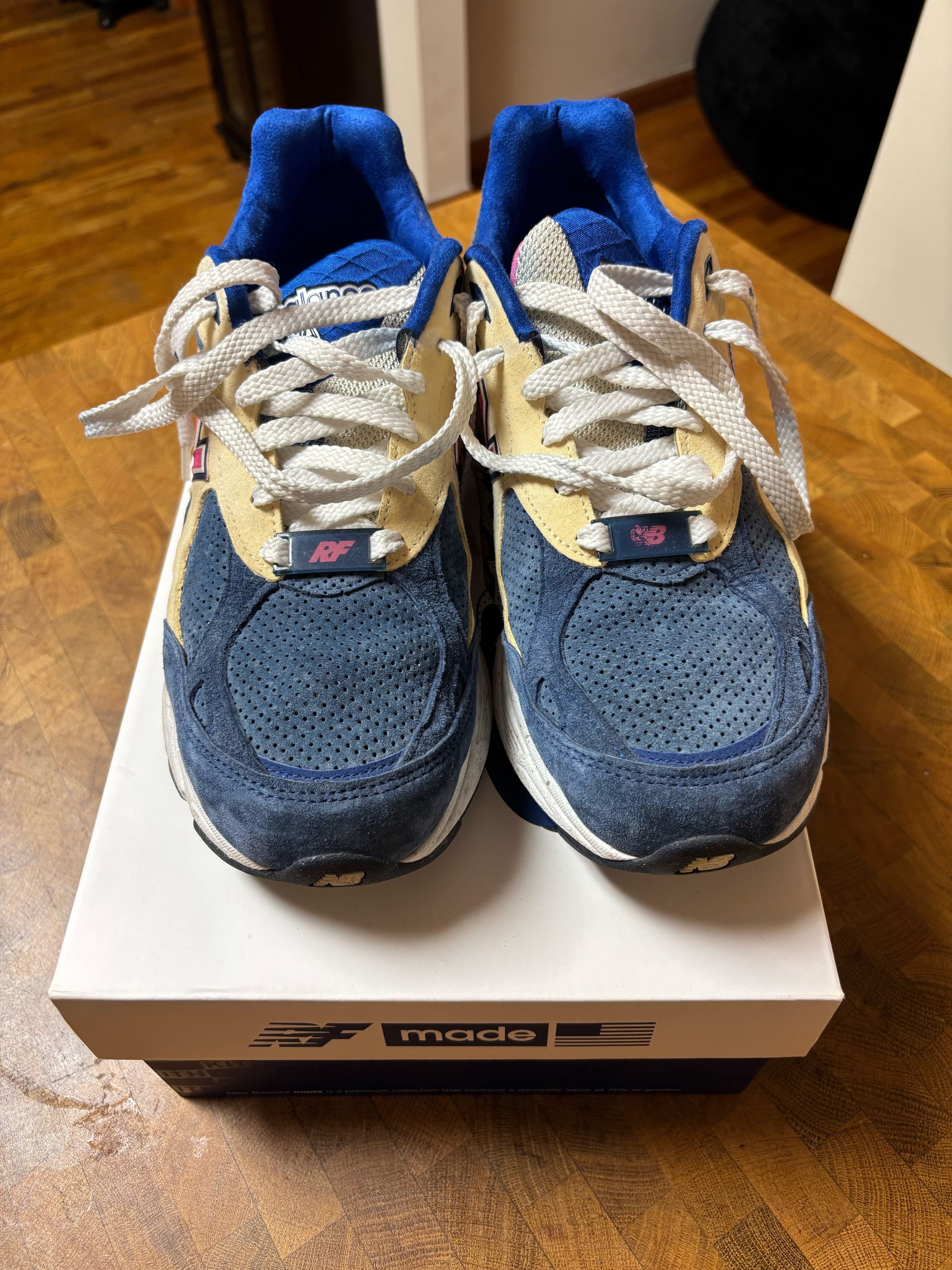 Kith × New Balance New Balance 990v3 – Daytona Size US 10.5 / EU 43-44 - 2 Thumbnail