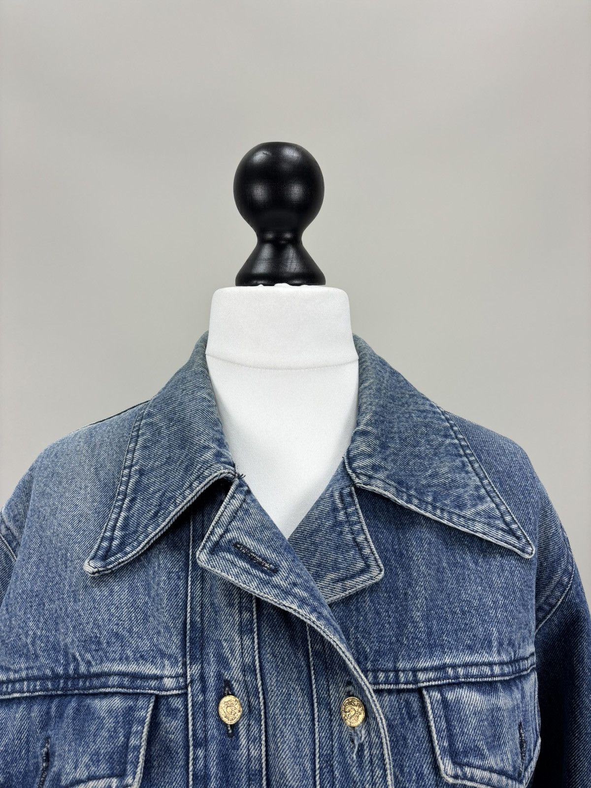 Moschino Womens vintage denim jacket Moschino Jeans Size 42 Size US XS / EU 42 / 0 - 4 Thumbnail