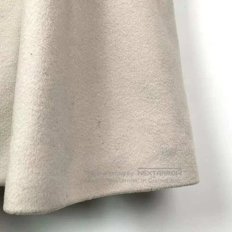 Burberry Burberry Beige Wool Women's Coat. Size S / US 4 / IT 40 - 4 Thumbnail