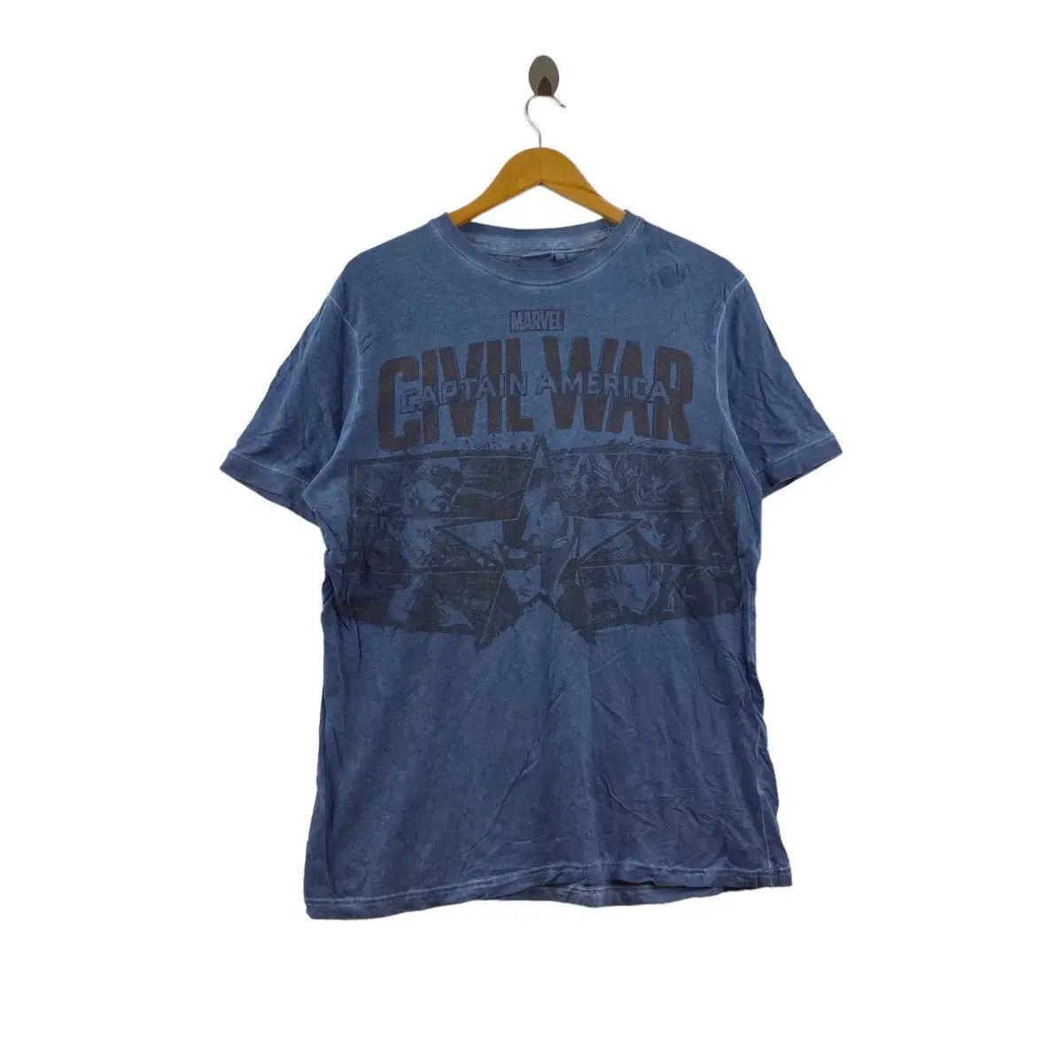 Marvel Comics MARVEL COMICS Captain America Civil War Movie Tee Shirt Size US L / EU 52-54 / 3 - 1 Thumbnail