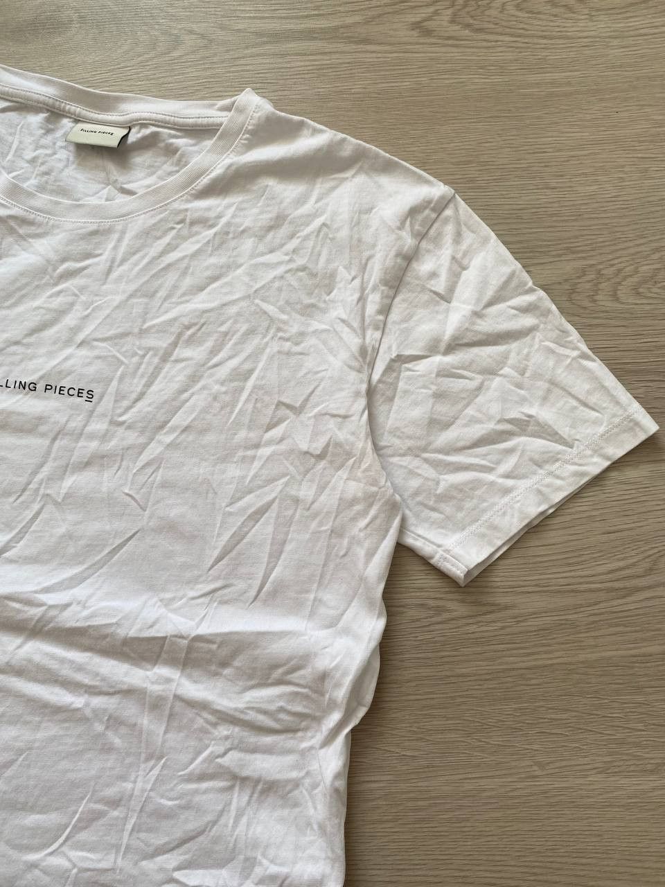 Filling Pieces Filling Pieces Centr Logo White Tee L Size US L / EU 52-54 / 3 - 4 Thumbnail