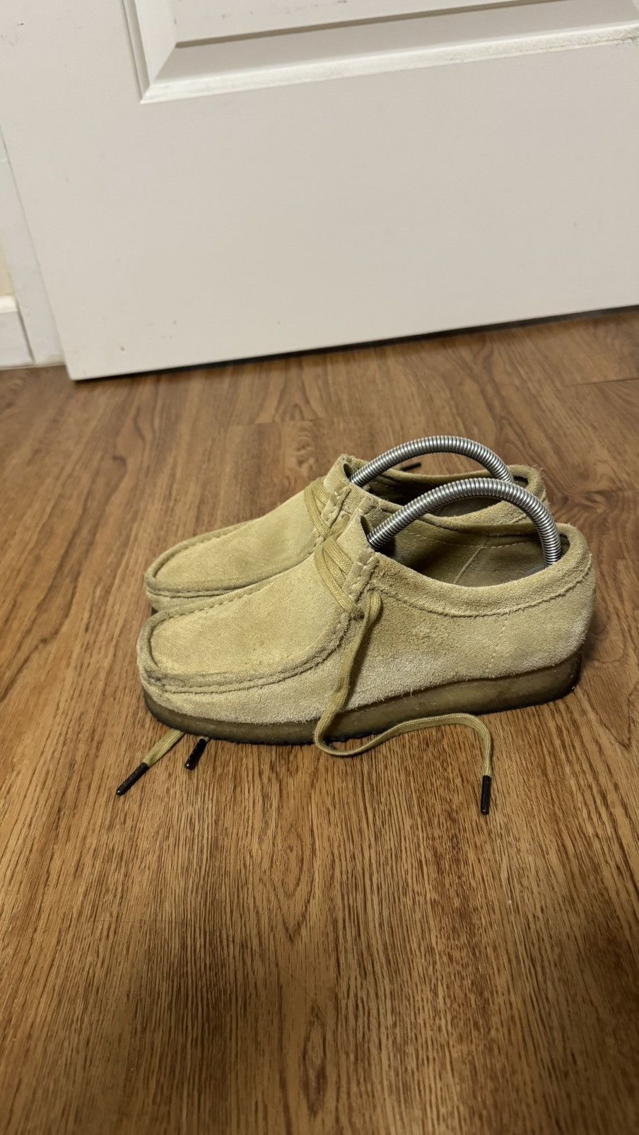 Clarks Wallabee Maple Suede Size US 7 / EU 40 - 4 Thumbnail