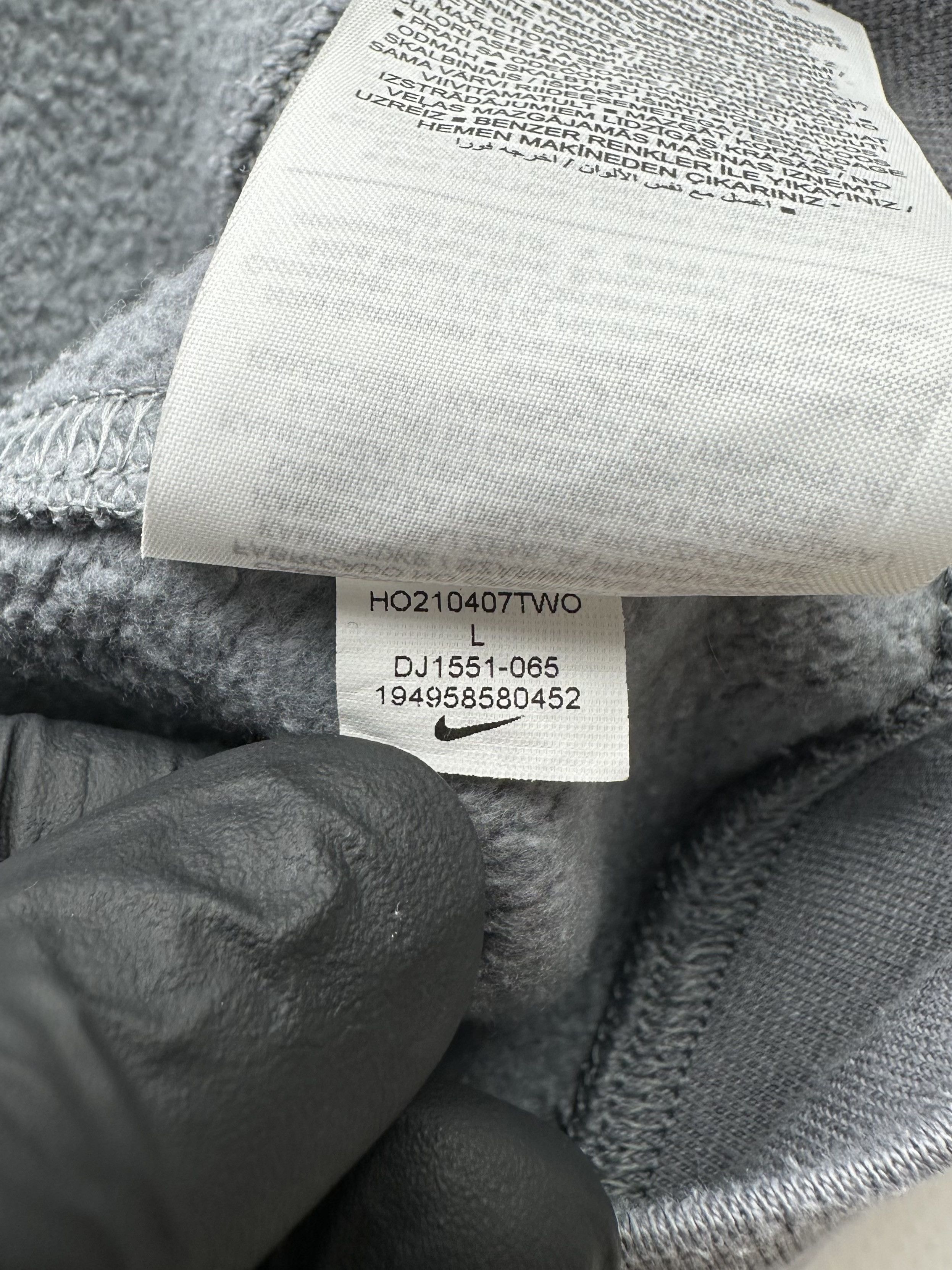 Nike Nike Paris Saint Germain Sweatshirt (336) Size US L / EU 52-54 / 3 - 8 Thumbnail