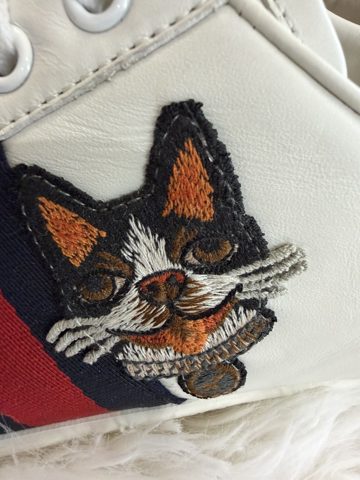 Gucci Gucci Ace "Year of the Dog" Limited Edition Size US 9 / IT 39 - 5 Thumbnail