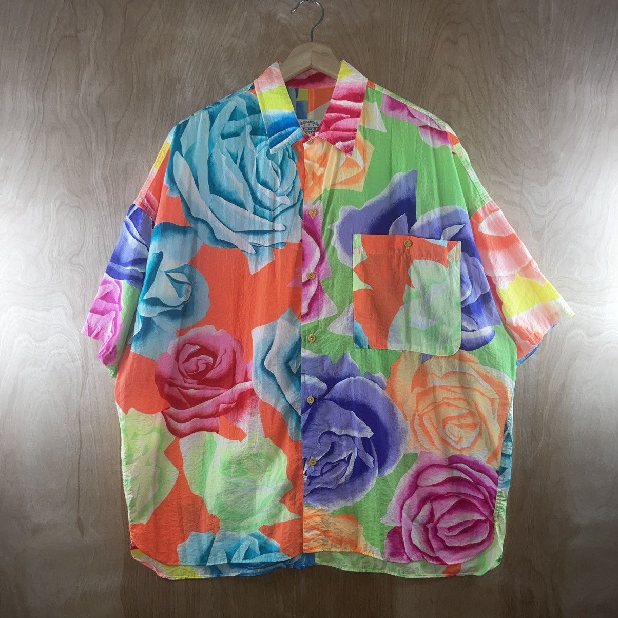 Jams World VINTAGE JAMS WORLD USA SURF LINE NEON ROSES NYLON CAMP SHIRT Size US XXL / EU 58 / 5 - 1 Thumbnail