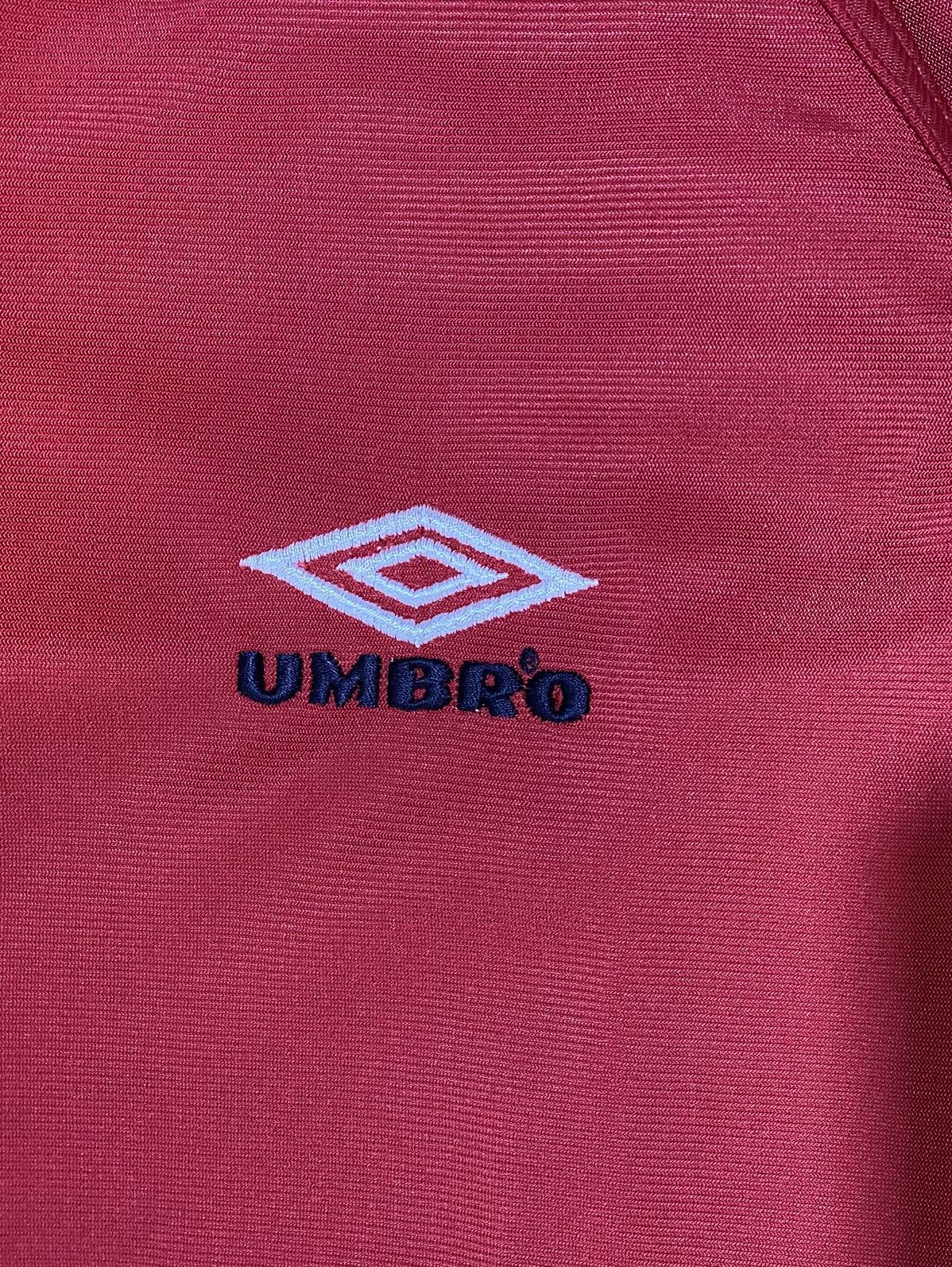 Umbro UMBRO Vintage 90's Y2K Streetwear Sportwear Tracktop Size US L / EU 52-54 / 3 - 5 Thumbnail