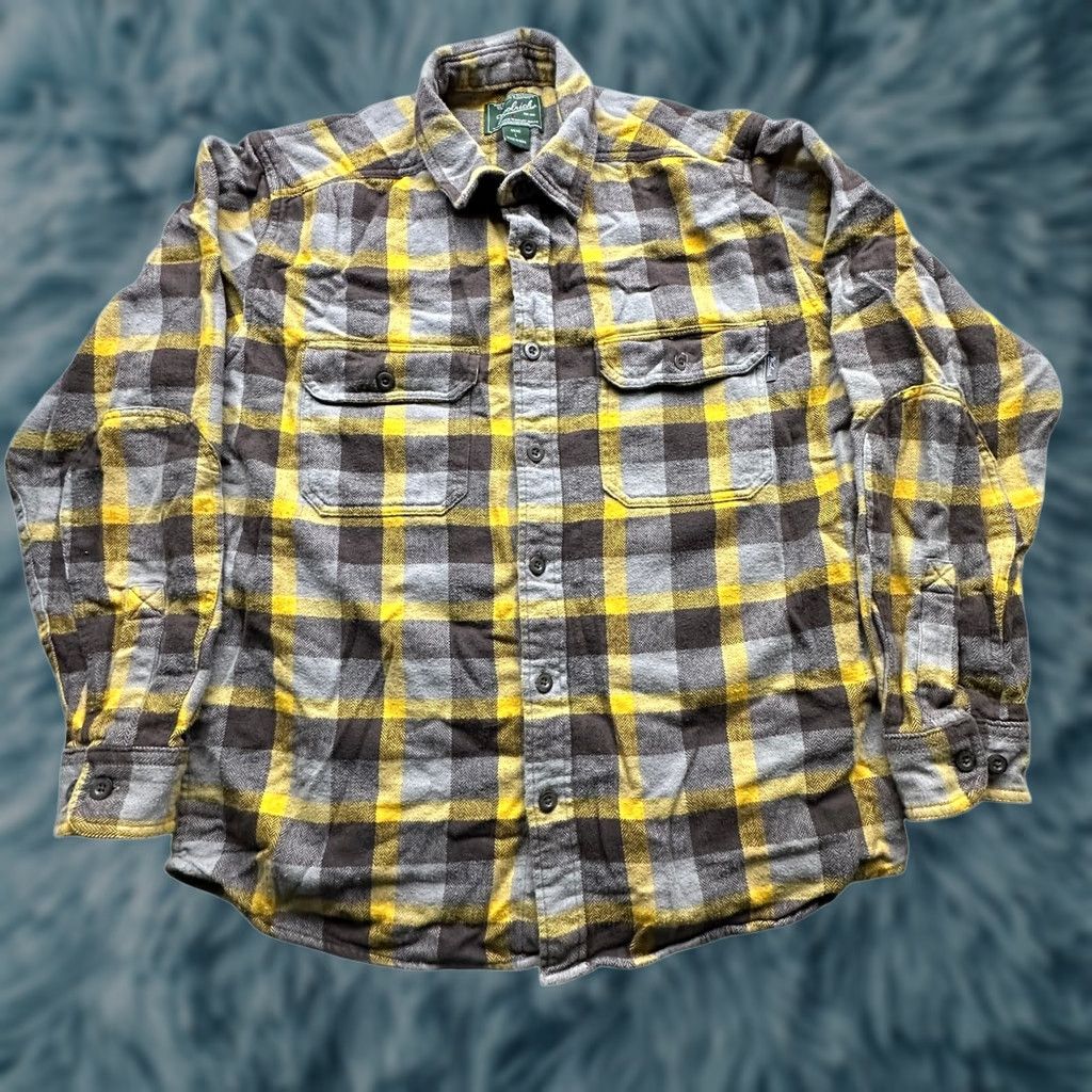 Vintage Woolrich Oxbow Bend Flannel Shirt Mens Large Long Sleeve Plaid Yellow Gray 6111 Size US L / EU 52-54 / 3 - 1 Thumbnail