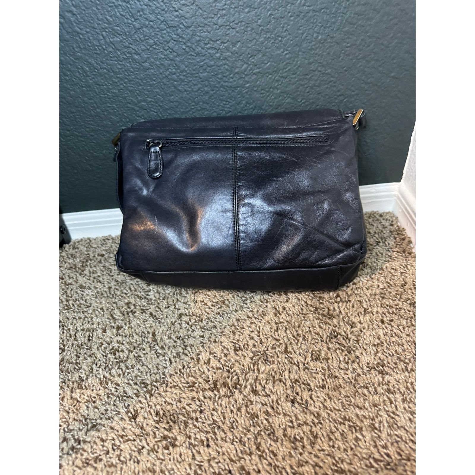 Vintage Etienne Aigner Black Leather Crossbody Bag w/ Buckle Accent Size ONE SIZE - 3 Thumbnail