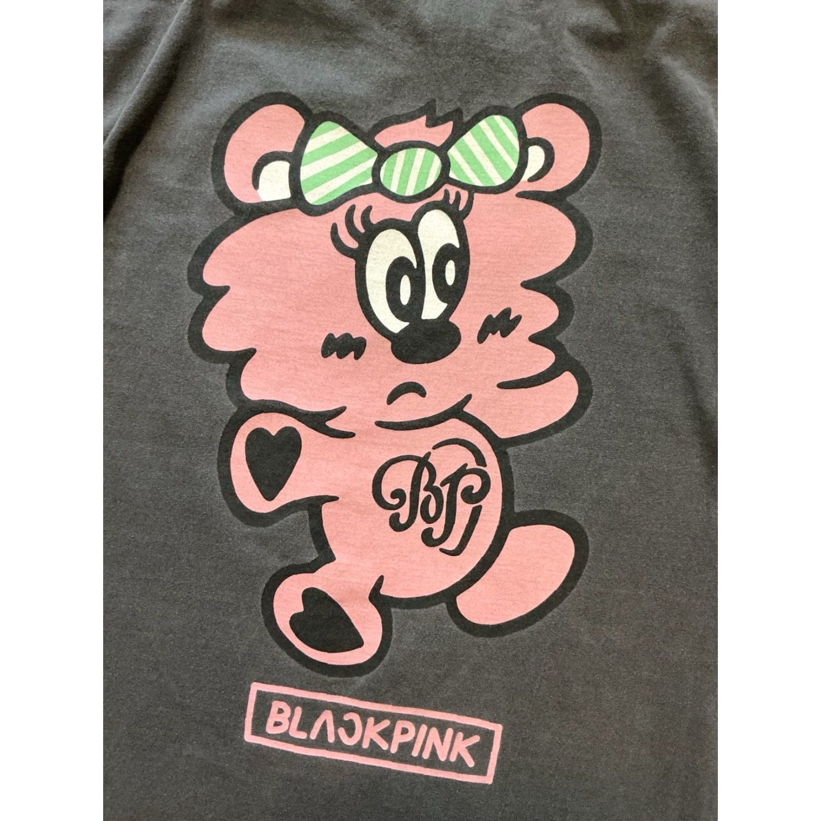 Born VINTAGE Blackpink X VERDY Born Pink Pop Up Experience Official Merch Graphic T-Shirt MD Mens Medium Gray Charcoal 90s? Size US M / EU 48-50 / 2 - 2 Thumbnail