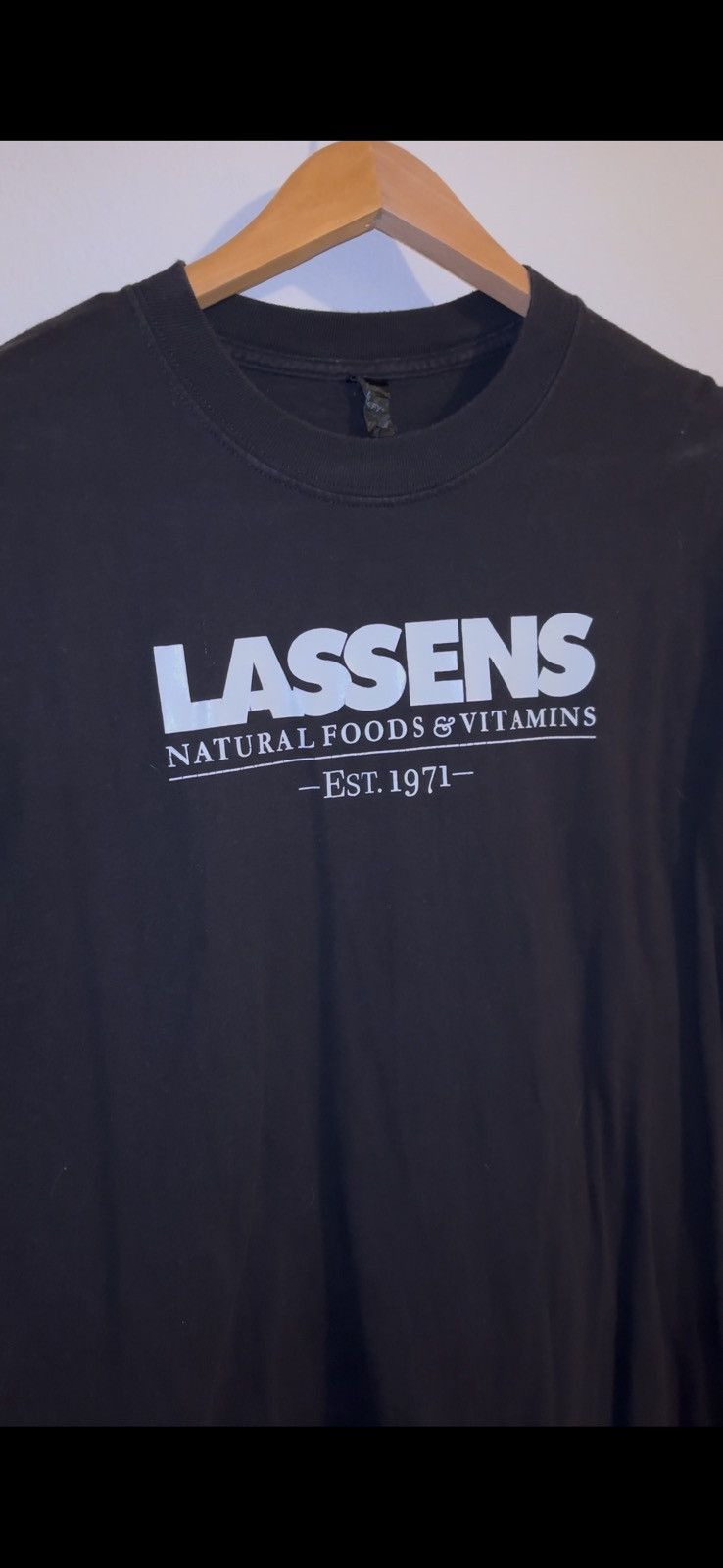 Designer × Vintage Uni-sex Lassens Black Tee Shirt Fits Size Mens Medium Size US M / EU 48-50 / 2 - 3 Thumbnail