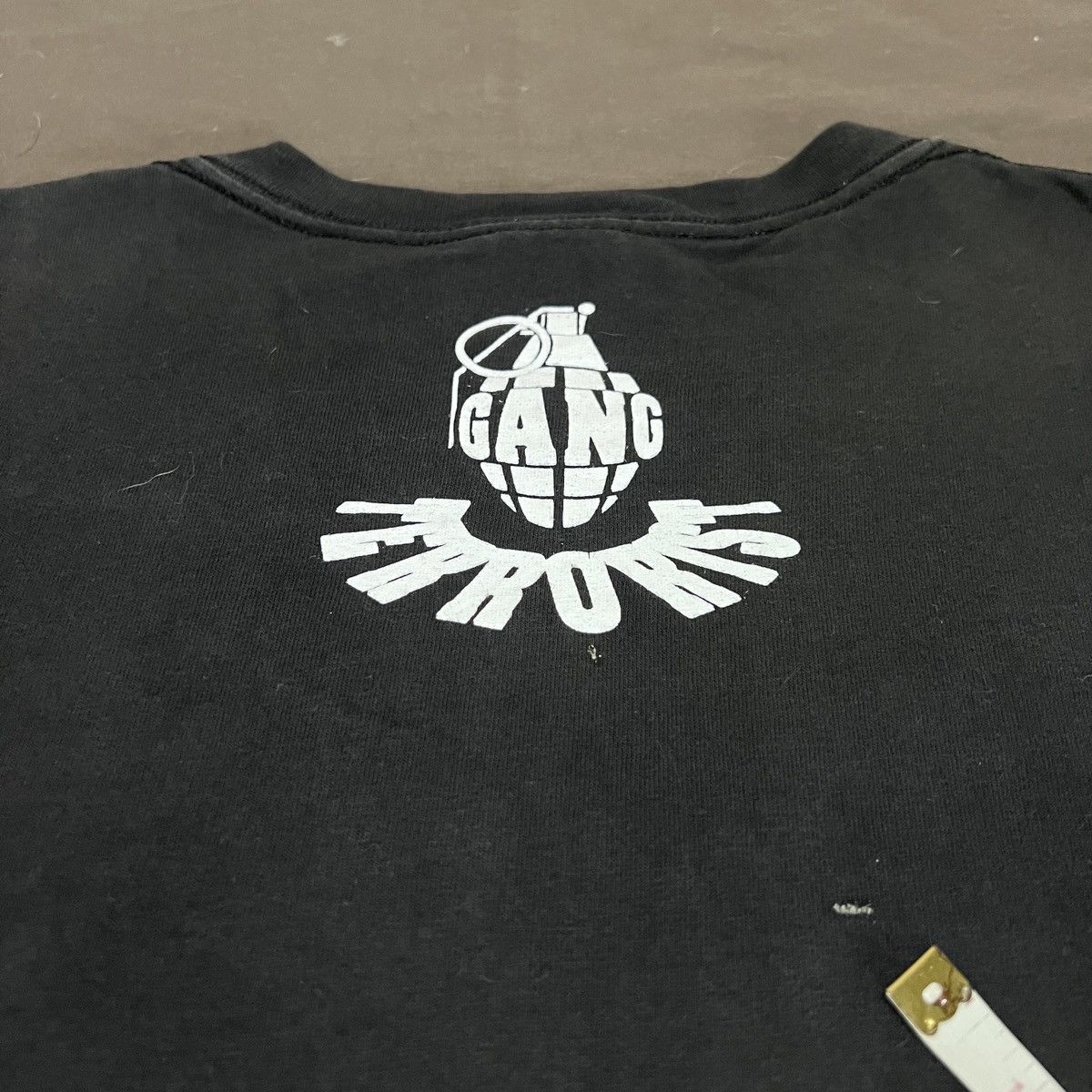 Vintage Vintage Y2K GANG W.C.C WEAR TERRORIST Tee Faded gun Size US XXL / EU 58 / 5 - 6 Thumbnail