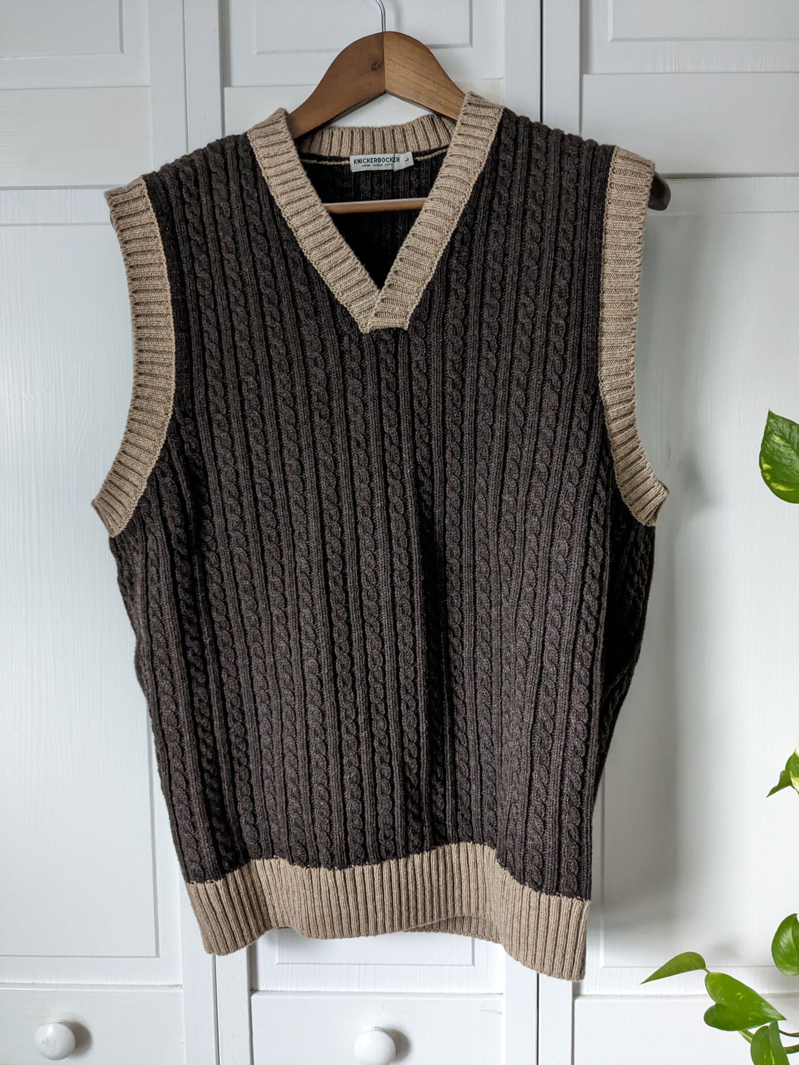 image of Knickerbocker Mfg Co Wool Blend Cable Knit Sweater Vest in Brown, Men's (Size Large)
