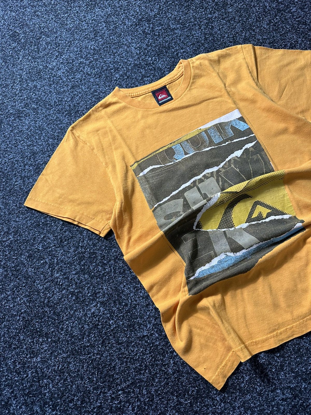 Quiksilver 🚨 VINTAGE BIG LOGO QUICKSILVER yellow faded SURF Y2K RARE Size US S / EU 44-46 / 1 - 2 Thumbnail