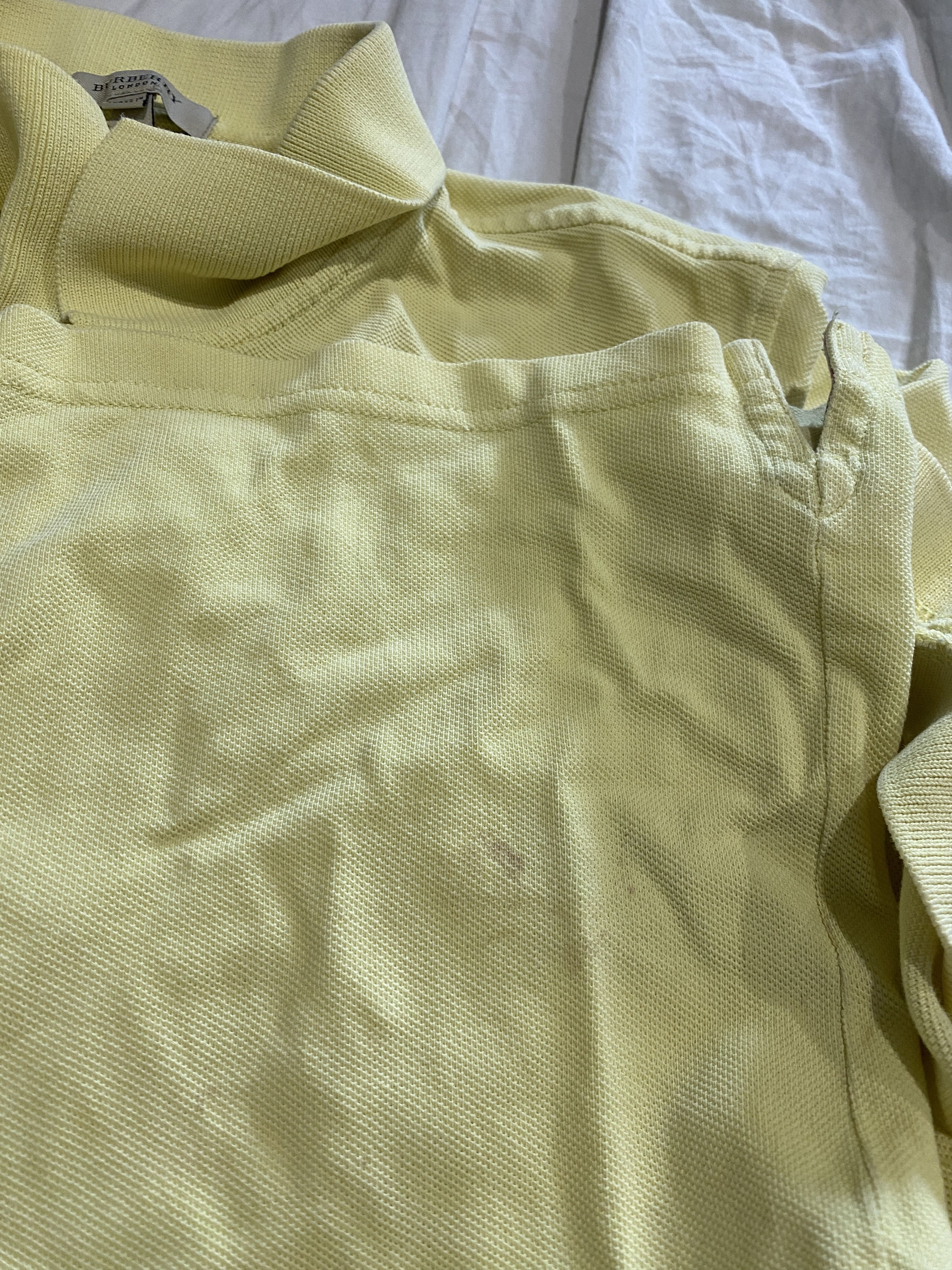 Burberry × Vintage Burberry vintage small logo polo t-shirt tee Size US L / EU 52-54 / 3 - 8 Thumbnail
