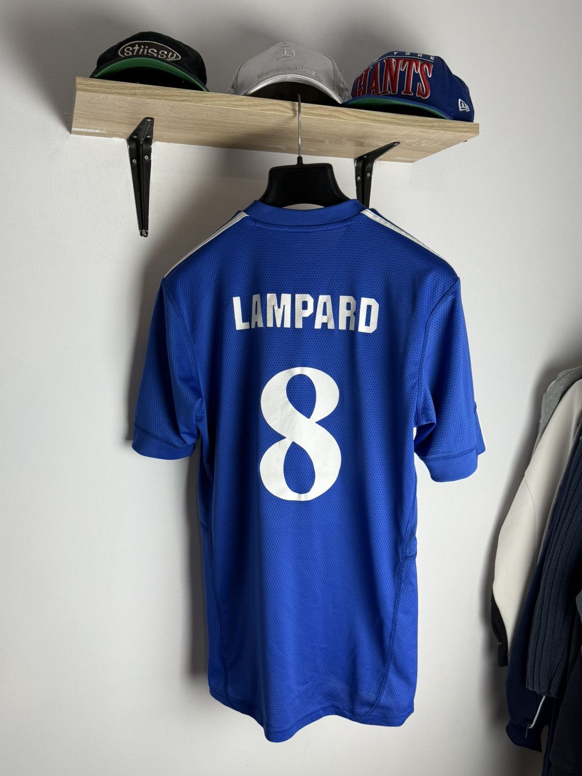 Adidas × Chelsea Soccer Chelsea 2009-10 Lampard adidas football socker Size US L / EU 52-54 / 3 - 5 Thumbnail