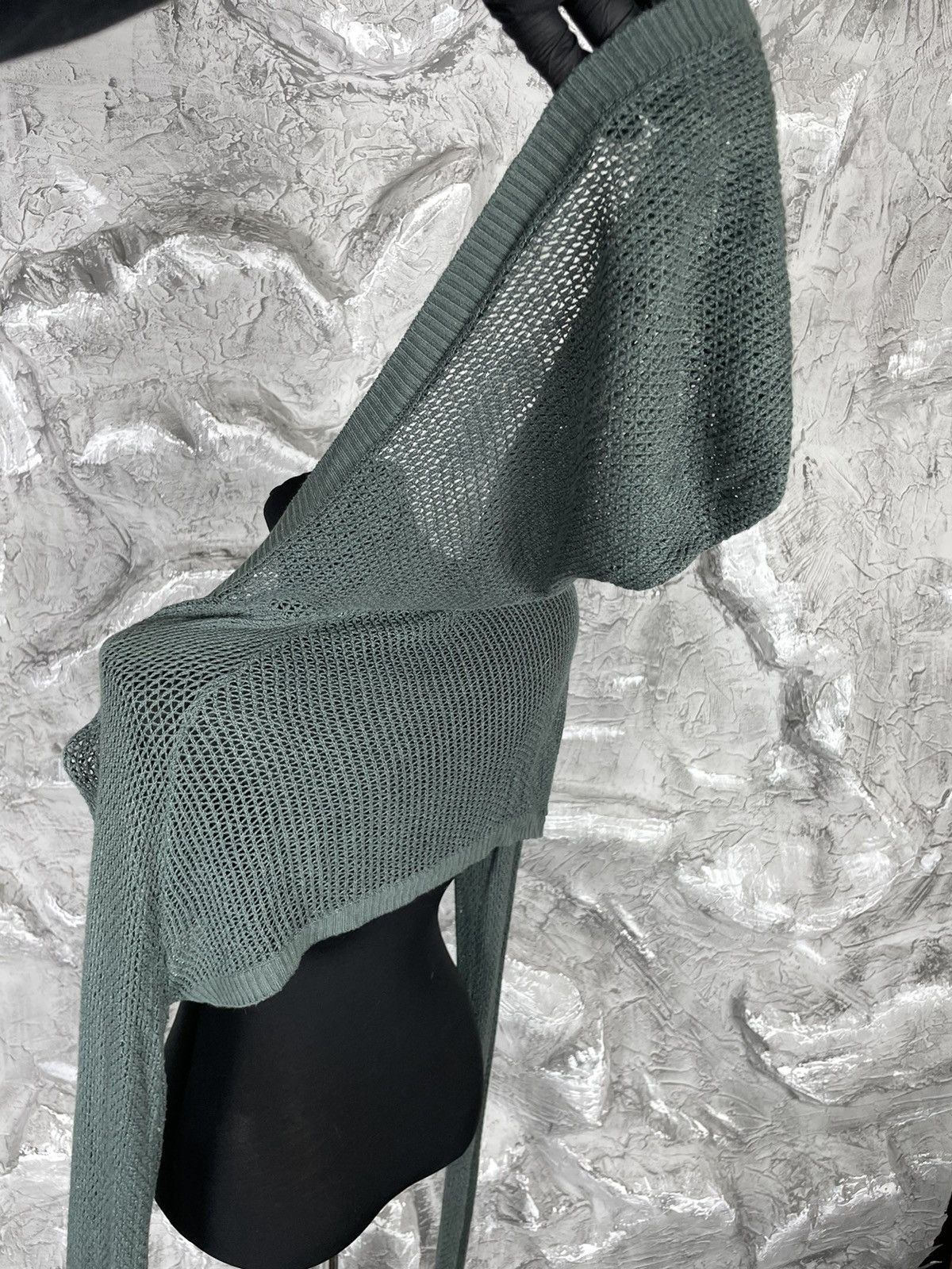 Japanese Brand Y2K Avant-Garde Mesh Long Sleeve Finger Hole Cape with Hood Size L / US 10 / IT 46 - 4 Thumbnail