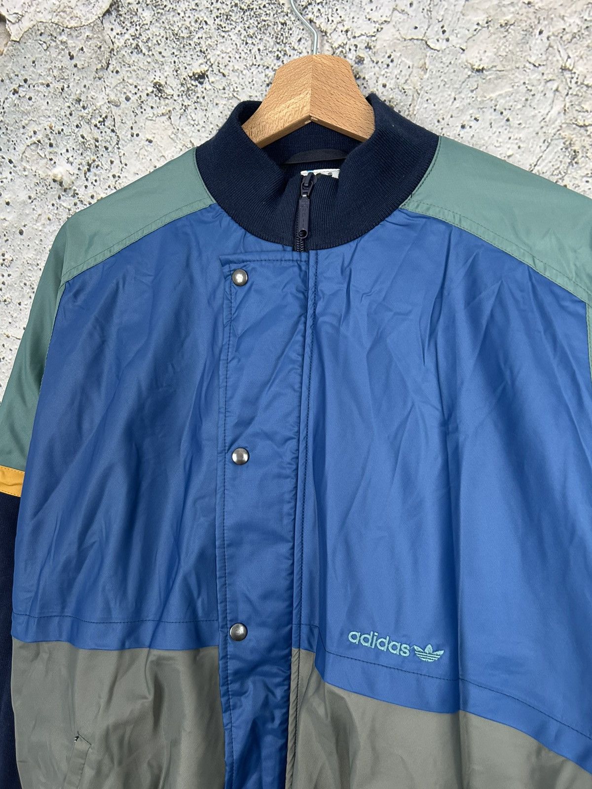 Adidas Vintage Adidas 90s Bomber Jacket Sportswear Streetwear Hype Size US L / EU 52-54 / 3 - 3 Thumbnail