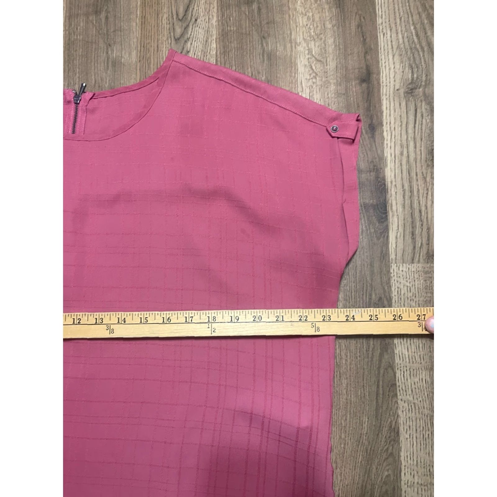 Vintage Maurices Shirt Women’s Size L Pink Blouse Zip back Short Sleeve Round Neck Casual Vintage No Size L / US 10 / IT 46 - 6 Thumbnail