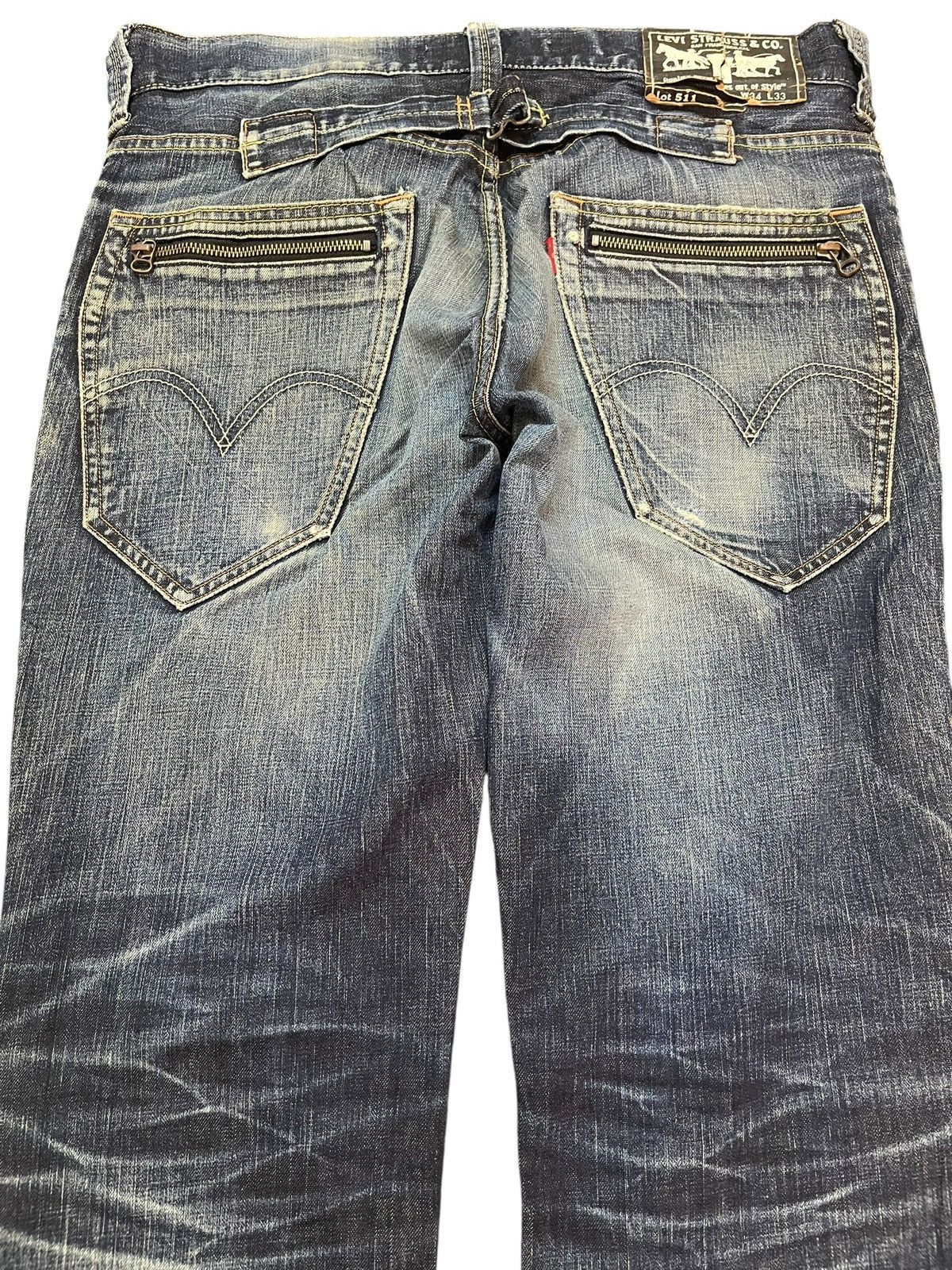 Levi's Vintage Clothing Vintage Levi’s 511 Slim Buckle Belt Whiskers Denim Size US 34 / EU 50 - 4 Thumbnail