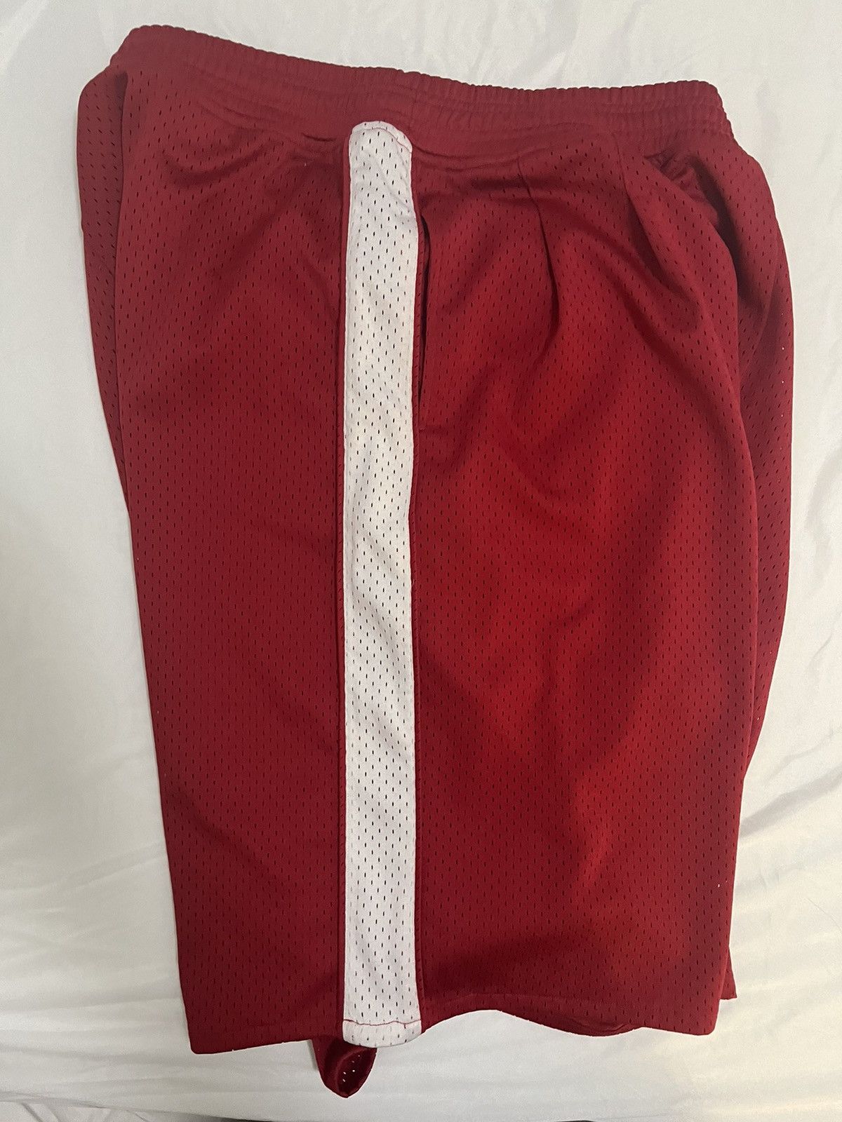 Willy Chavarria Willy Chavarria Tacombi Pleated Basketball Shorts Red/White Size US 34 / EU 50 - 4 Thumbnail