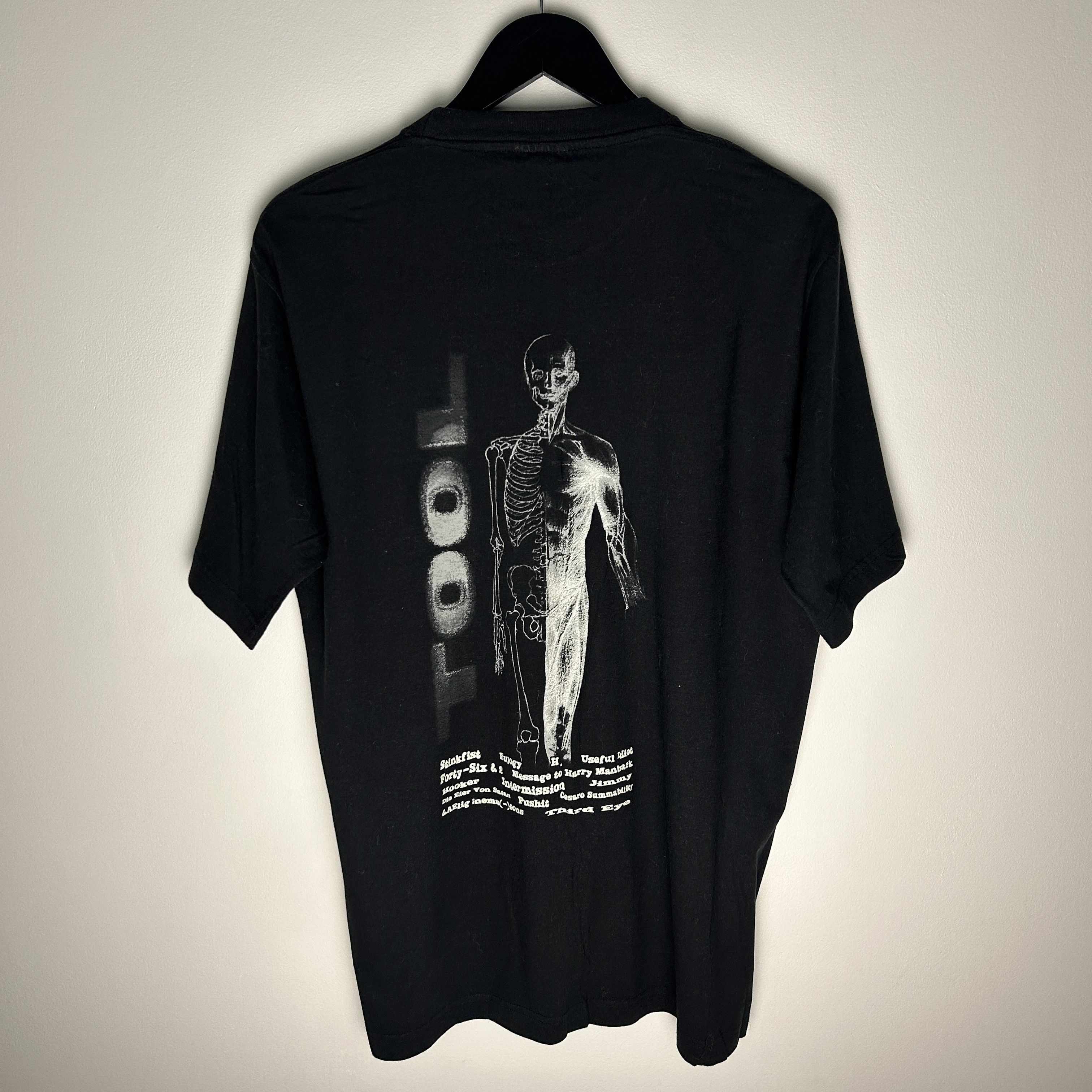 Band Tees Vintage Tool Aenima 90’s Band T-shirt Size US XL / EU 56 / 4 - 2 Thumbnail