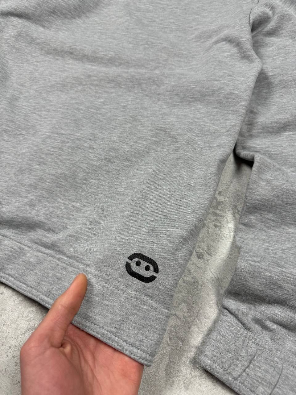 Adidas Vintage Adidas Y2K Sweatshirt Big Logo On The Sleeve Size M Size US M / EU 48-50 / 2 - 12 Thumbnail