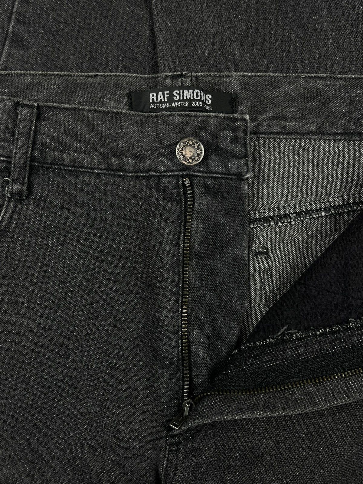 Raf Simons AW05 Raf Simons History Of My World Long Grey Denim Jeans Size US 30 / EU 46 - 4 Thumbnail
